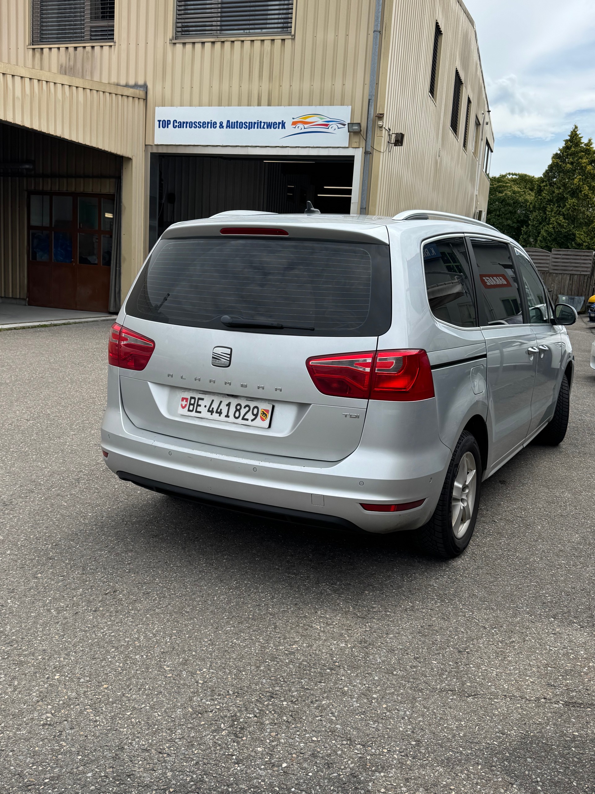 SEAT ALHAMBRA-image-1
