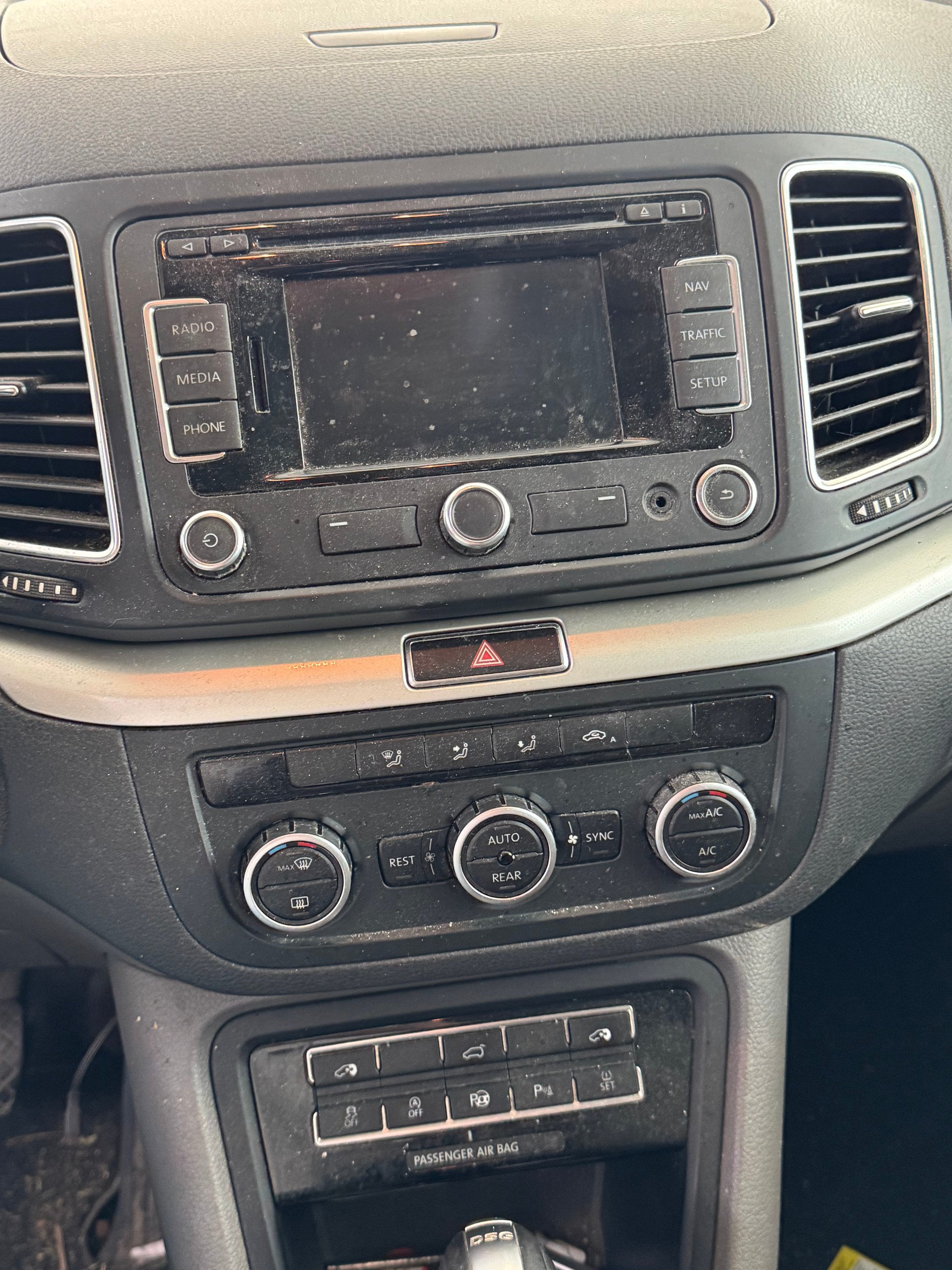 SEAT ALHAMBRA-image-4