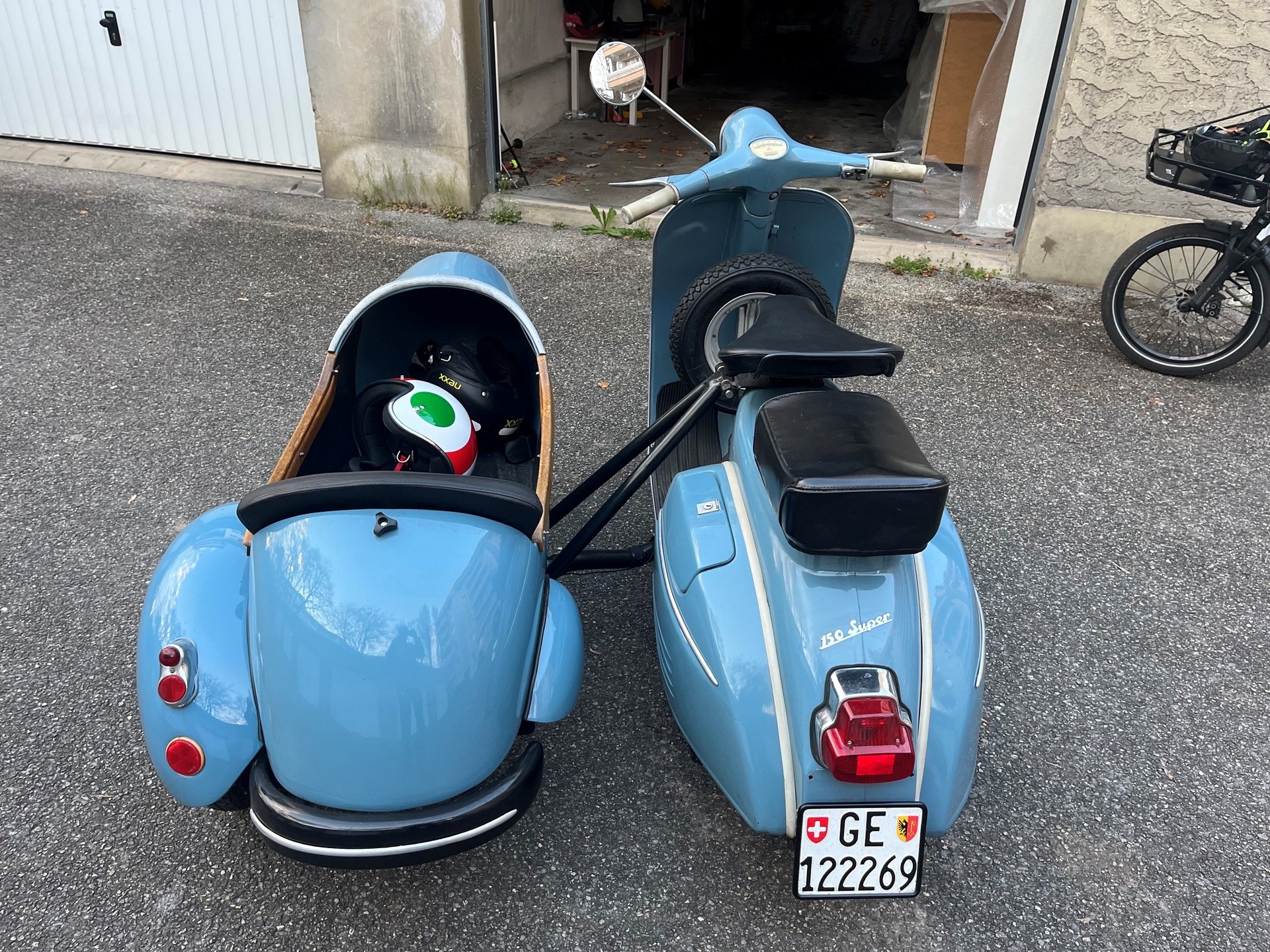 PIAGGIO Piaggio Vespa Super 150 SideCar-image-2