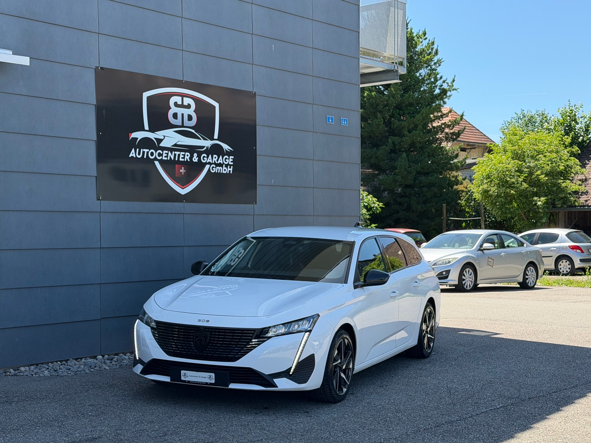 PEUGEOT 308 SW 1.5 BlueHDI Active Pack EAT8-image-0