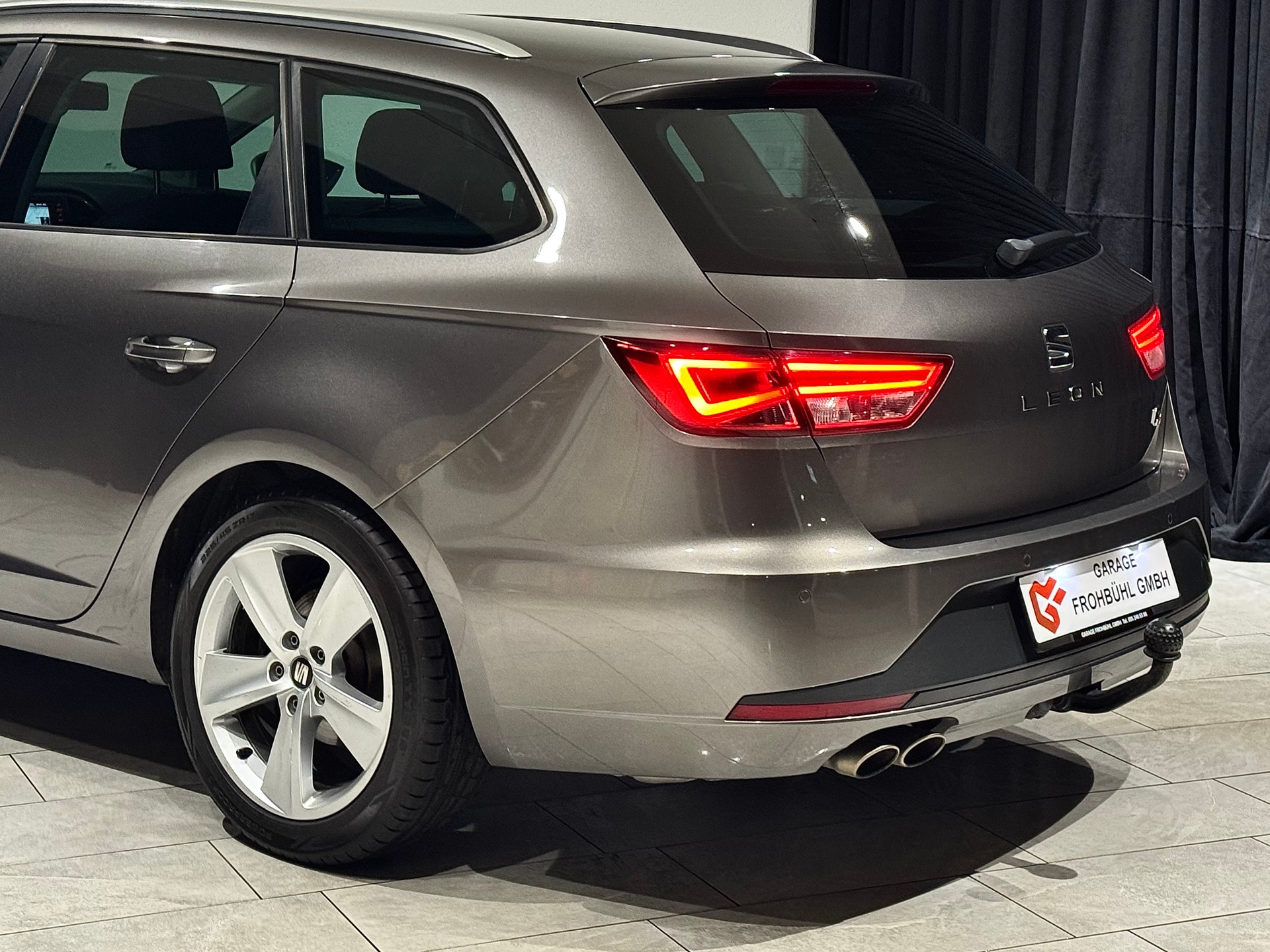 SEAT Leon ST 1.8 TSI FR | AHK 1500Kg | CH |-image-7