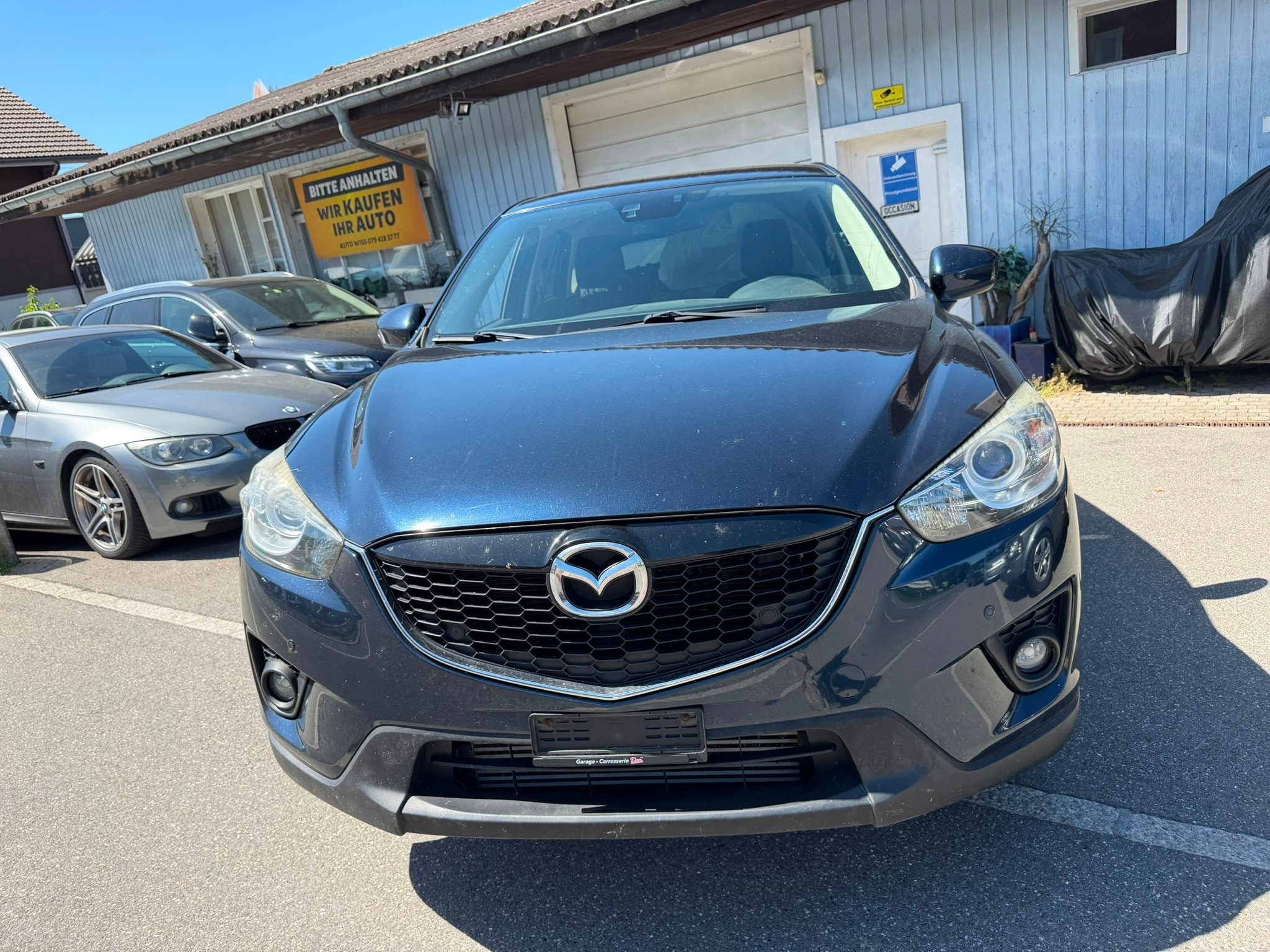 Car photo