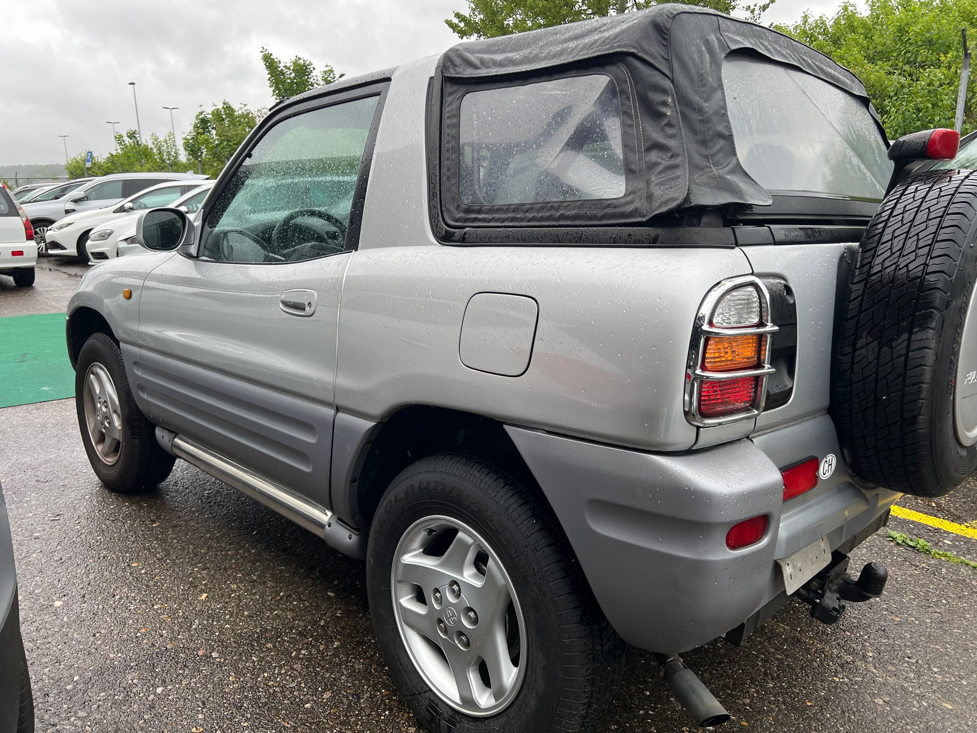 TOYOTA RAV-4 GX Cabrio-image-9