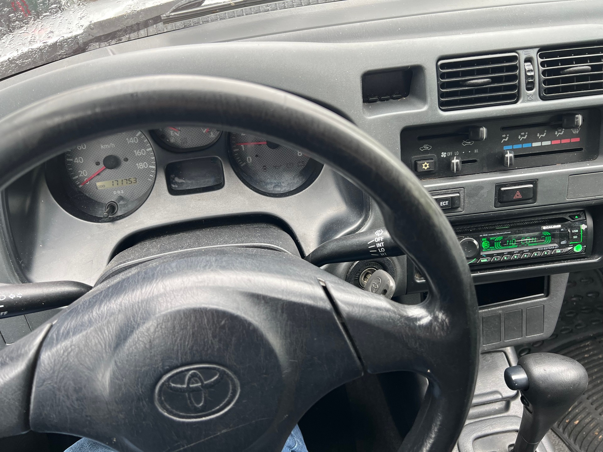 TOYOTA RAV-4 GX Cabrio-image-4