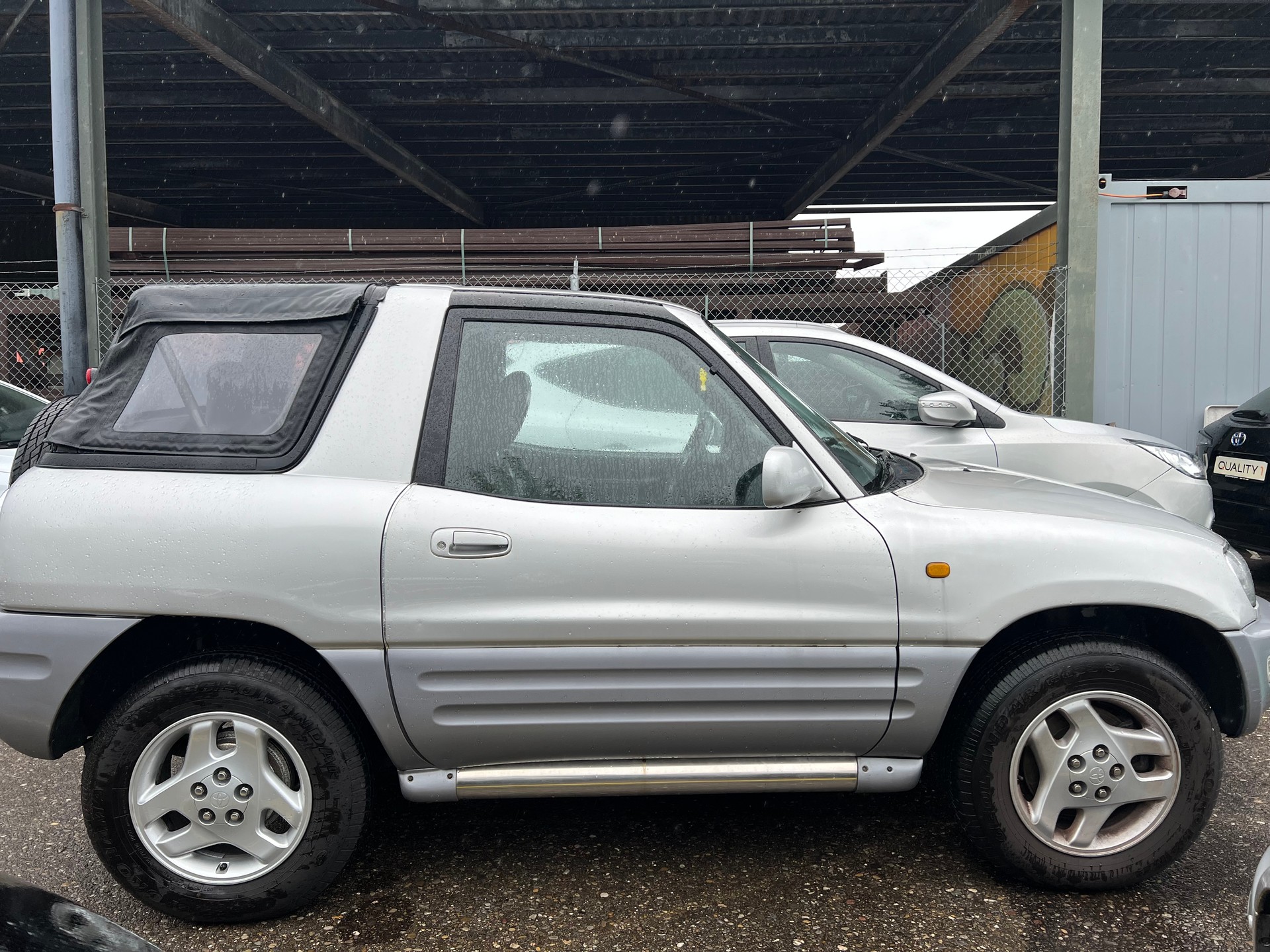 TOYOTA RAV-4 GX Cabrio-image-5