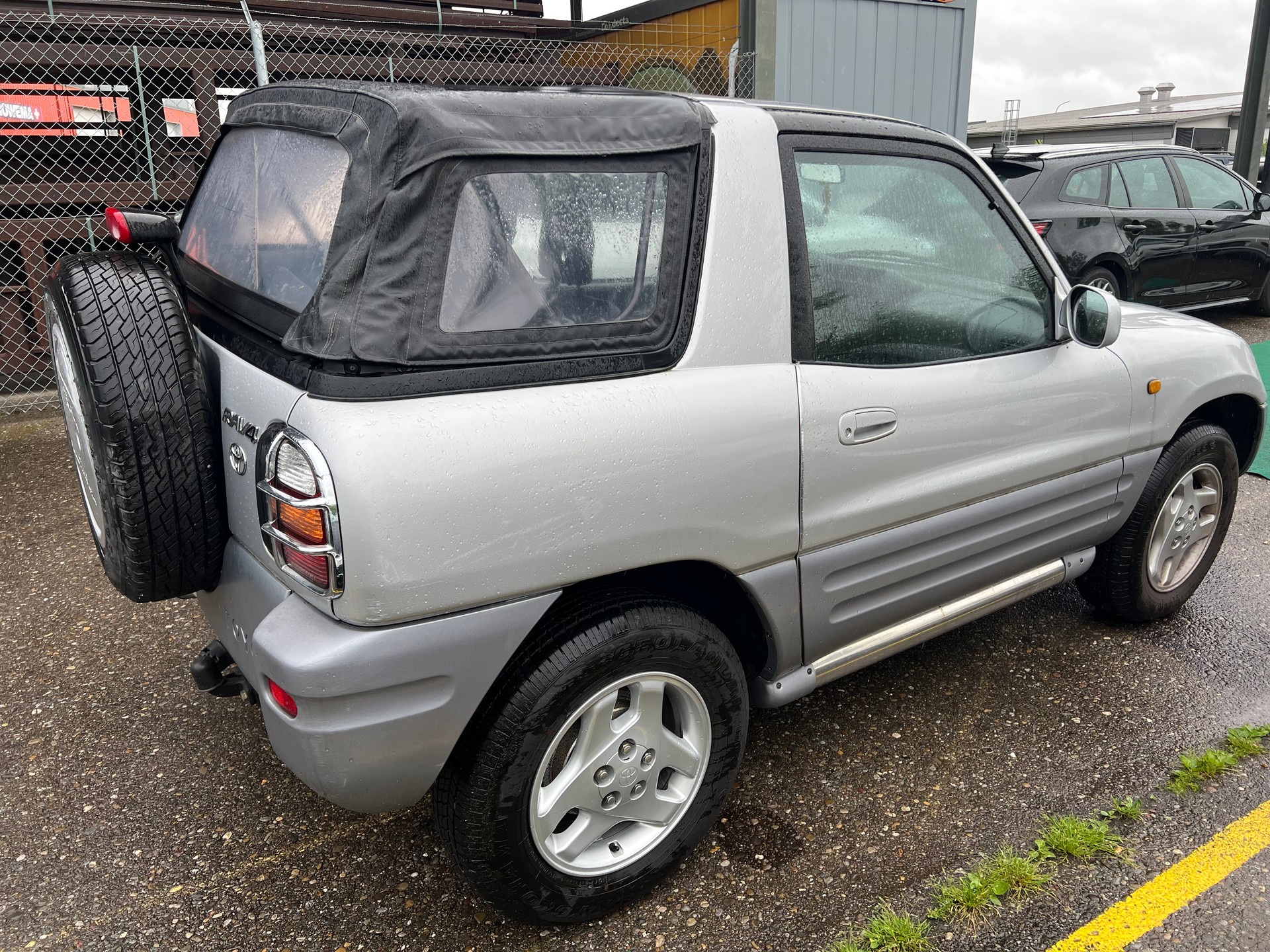 TOYOTA RAV-4 GX Cabrio-image-14