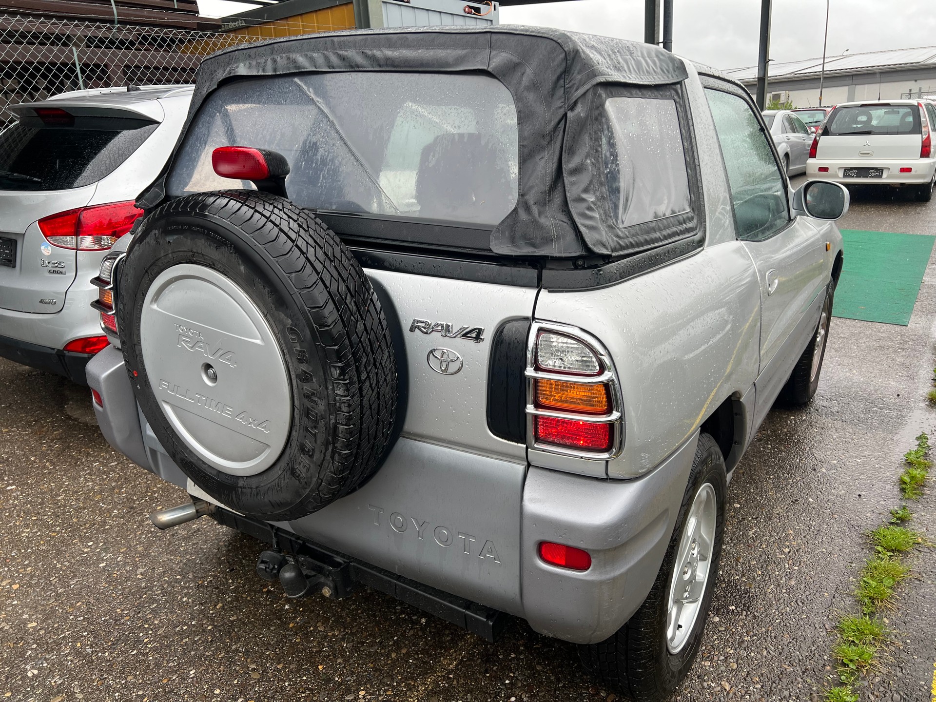 TOYOTA RAV-4 GX Cabrio-image-11