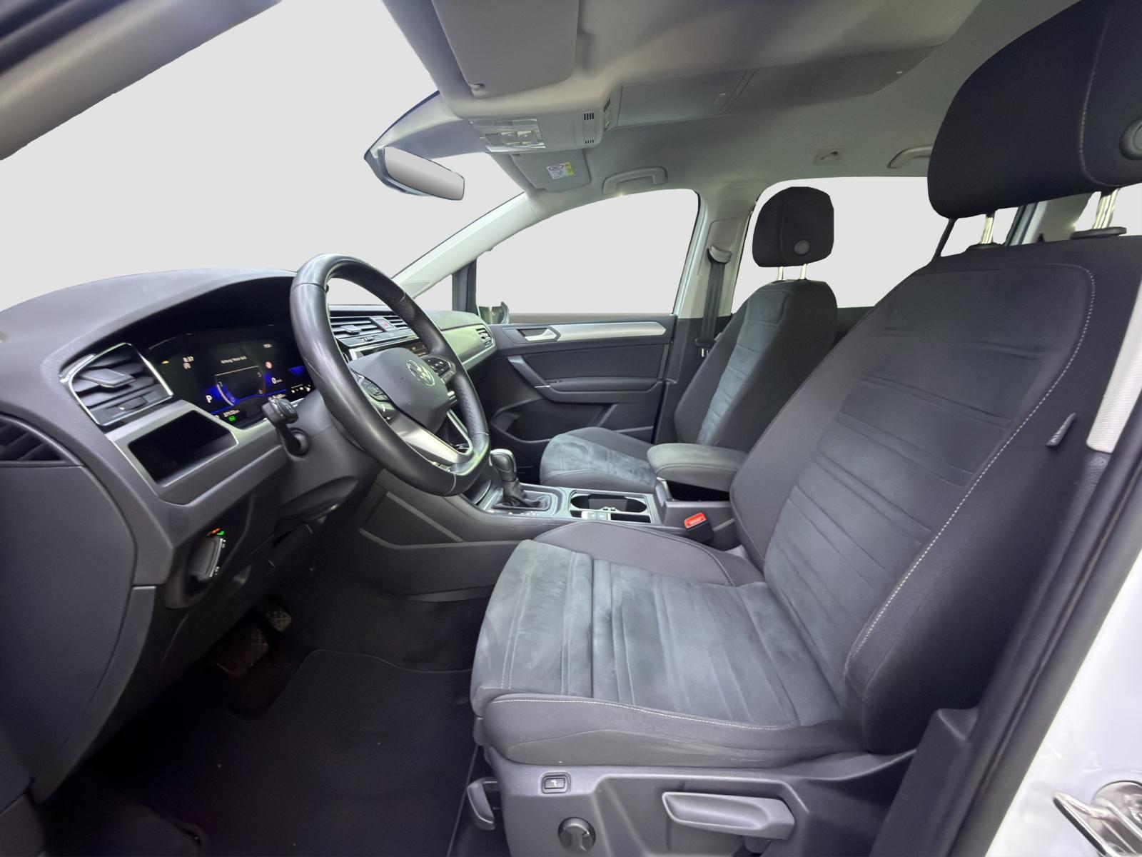 VW Touran 2.0 TDI BlueMotion Technology Comfortline DSG-image-8