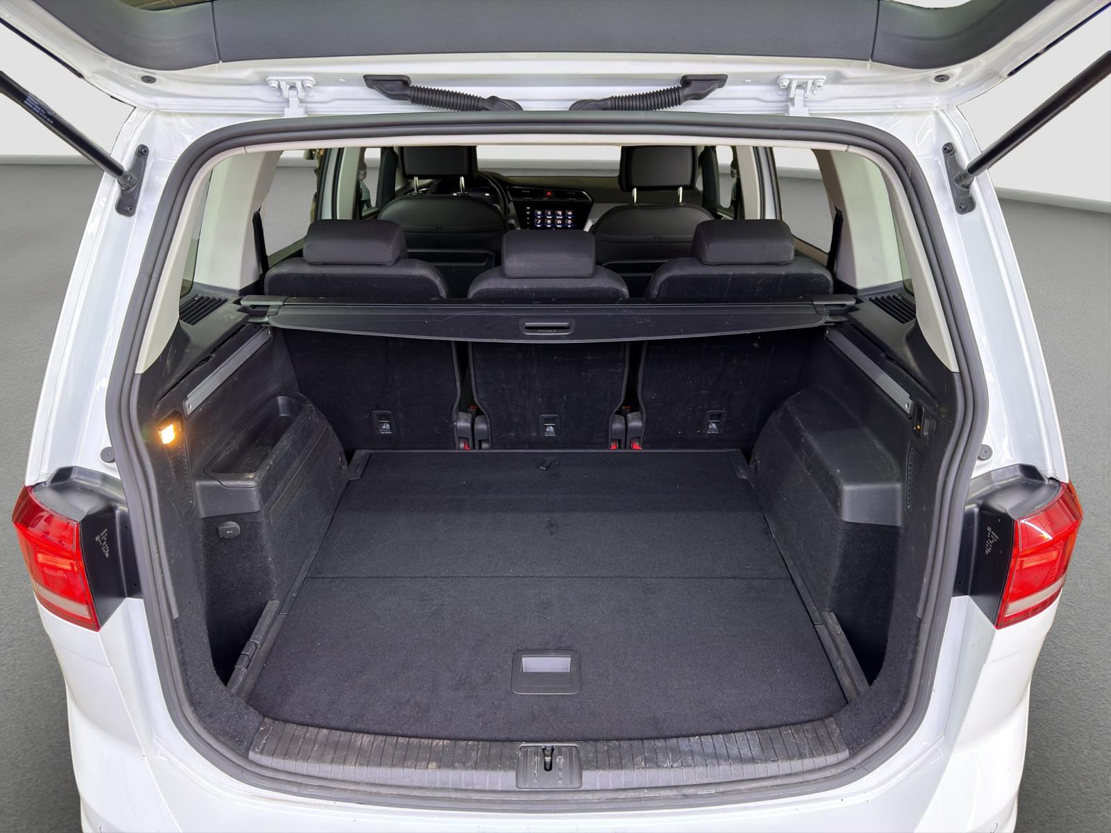 VW Touran 2.0 TDI BlueMotion Technology Comfortline DSG-image-7