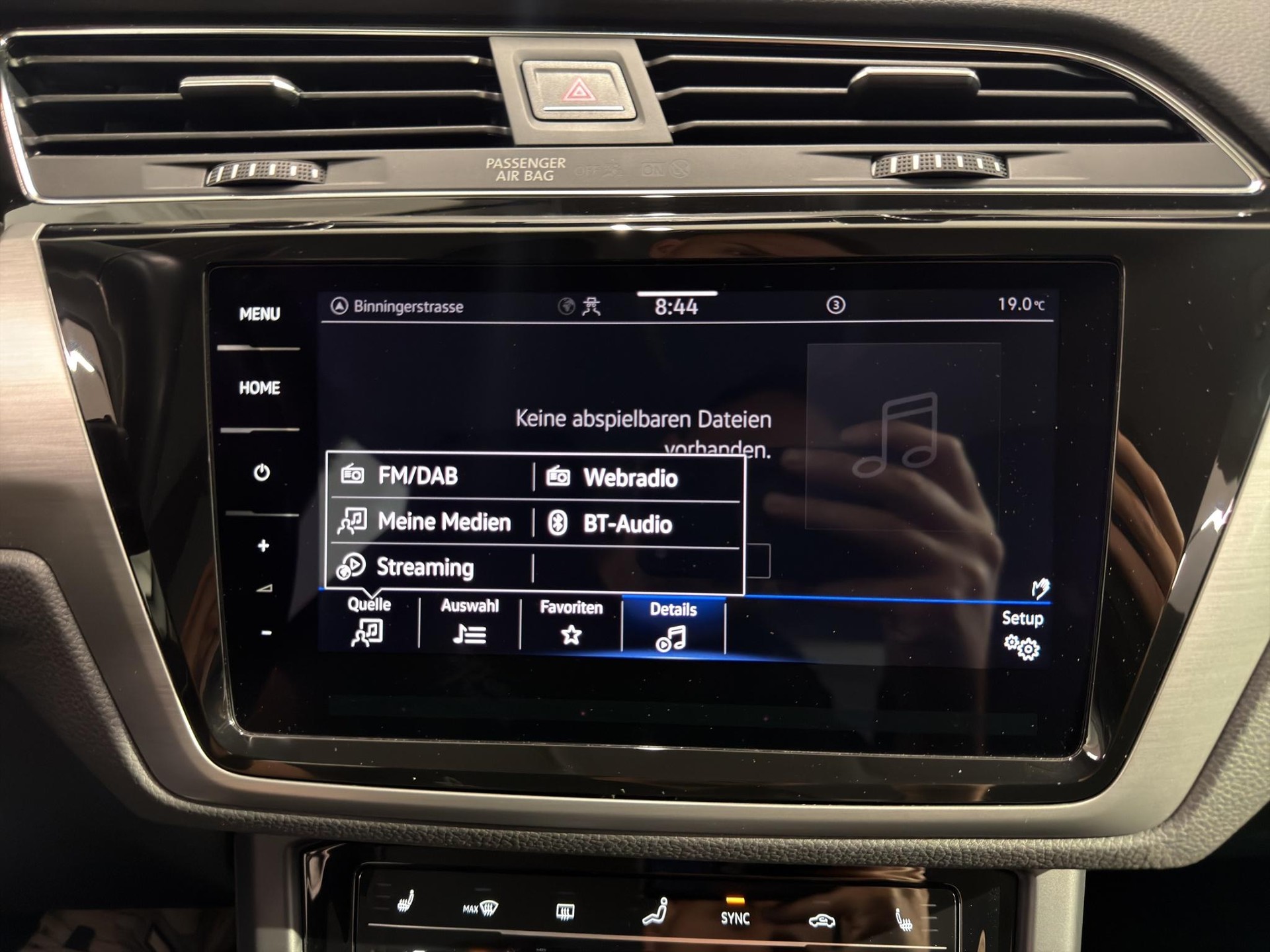 VW Touran 2.0 TDI BlueMotion Technology Comfortline DSG-image-26