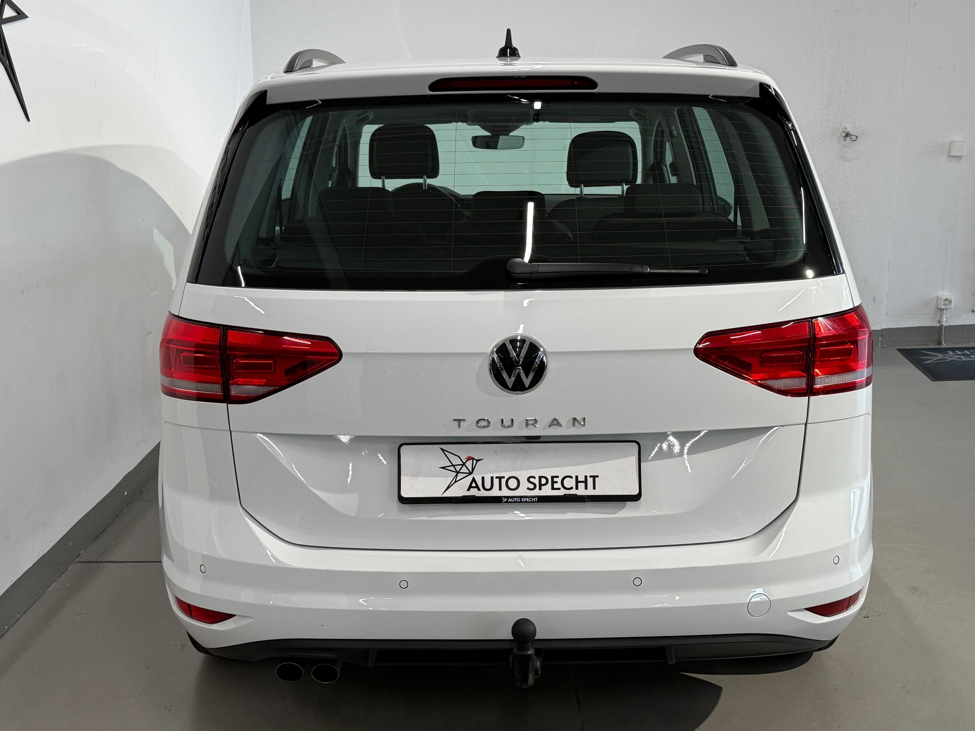 VW Touran 2.0 TDI BlueMotion Technology Comfortline DSG-image-5