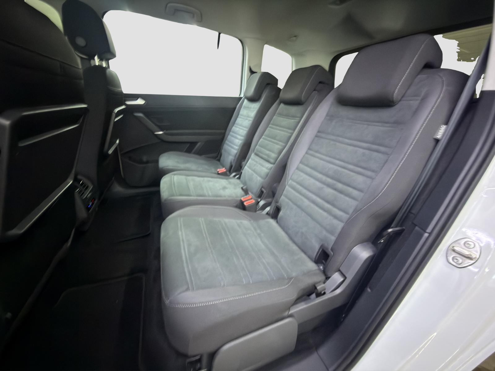 VW Touran 2.0 TDI BlueMotion Technology Comfortline DSG-image-11