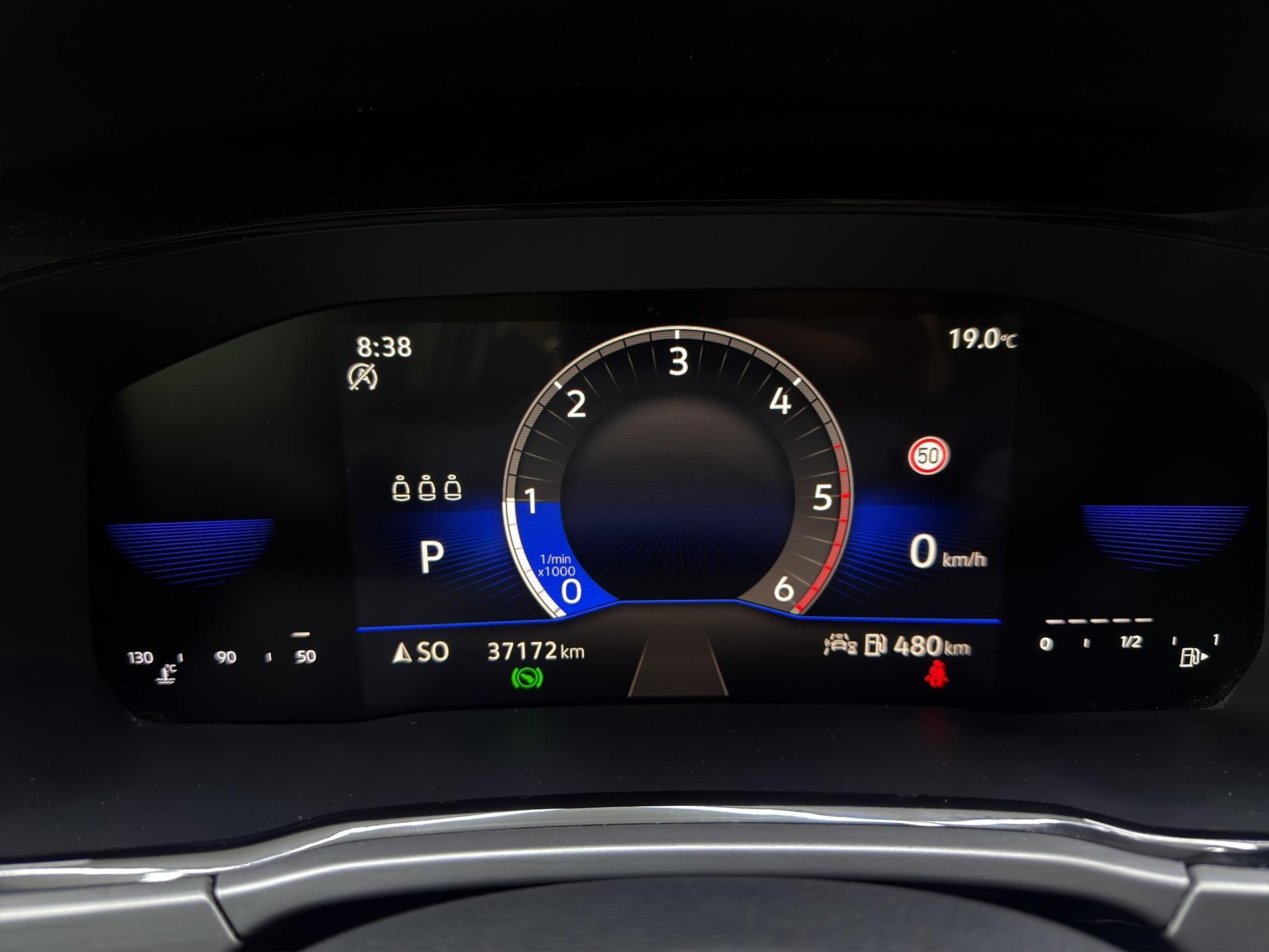 VW Touran 2.0 TDI BlueMotion Technology Comfortline DSG-image-14