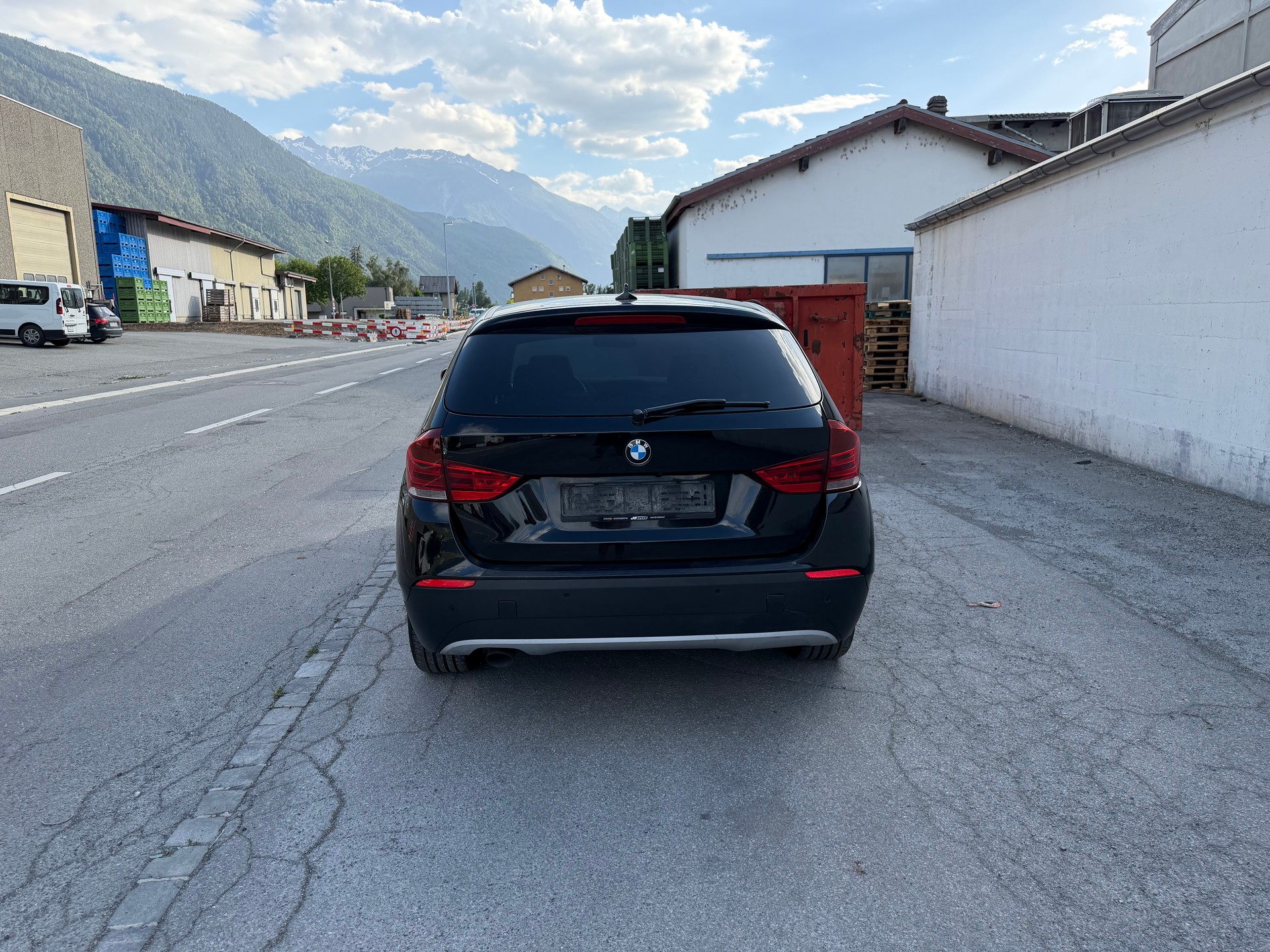 BMW X1 sDrive 18d-image-10