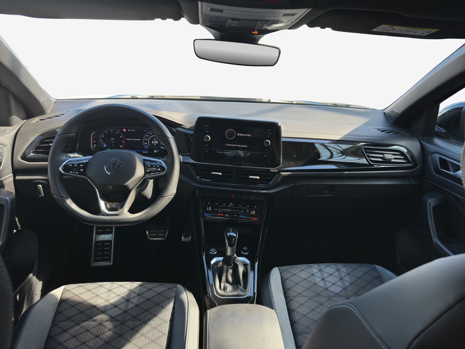 VW T-Roc 1.5 TSI EVO R-Line DSG-image-8