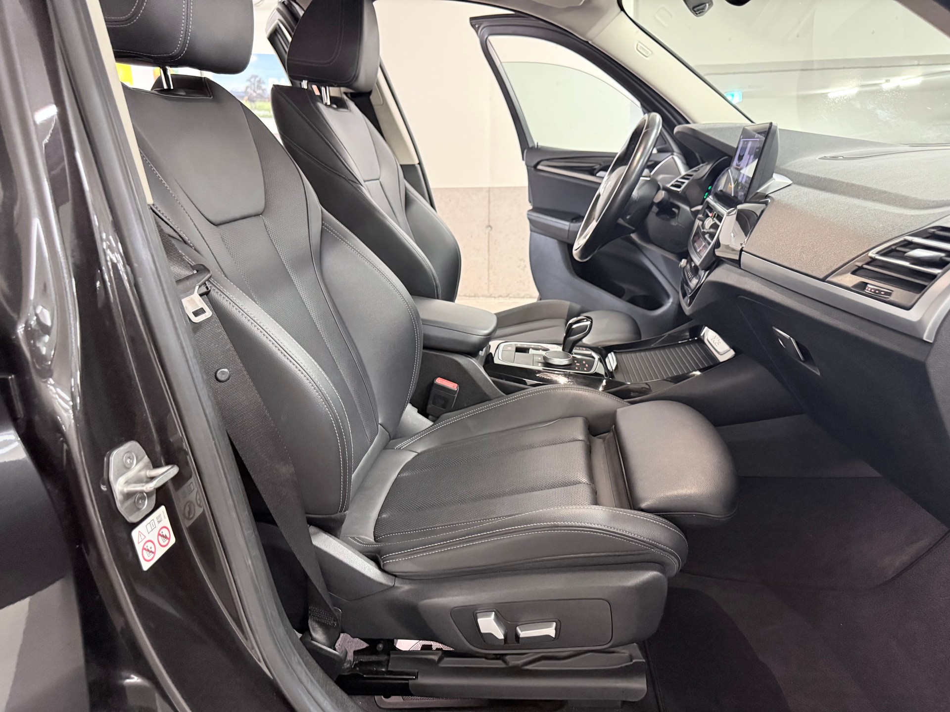 BMW X3 xDrive 48V 20d-image-12