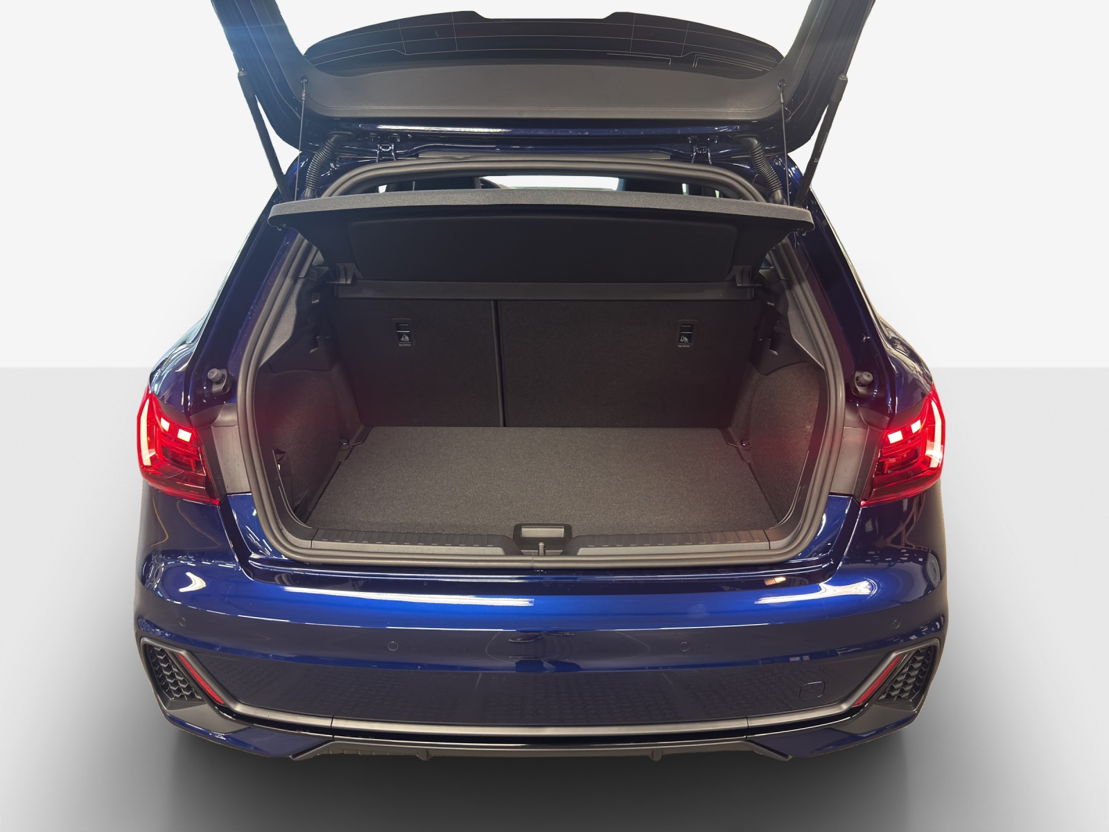 AUDI A1 Sportback 30 TFSI S Line Attraction S-tronic-image-11