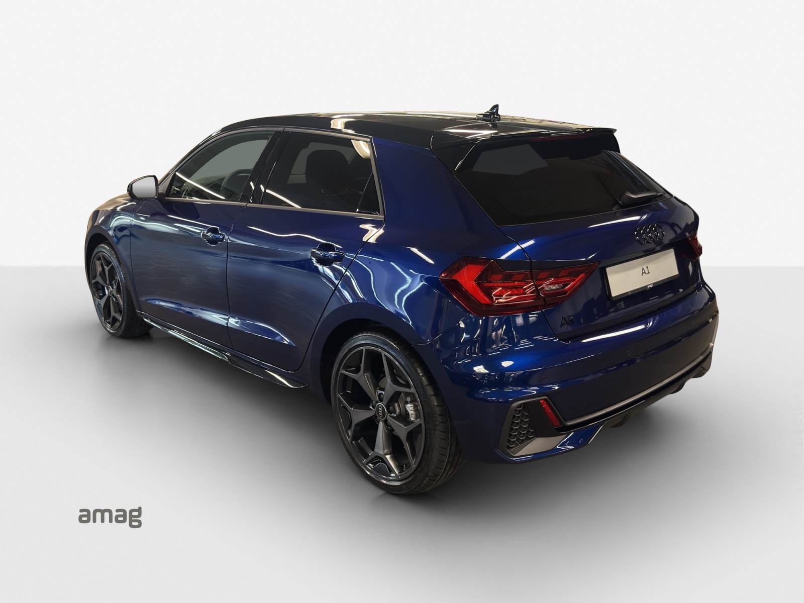 AUDI A1 Sportback 30 TFSI S Line Attraction S-tronic-image-2