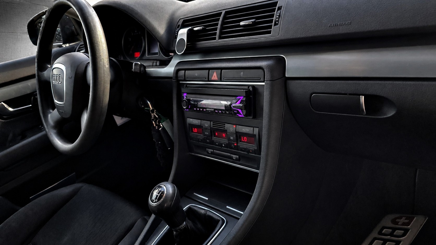 AUDI A4 2.0 tfsi-image-4