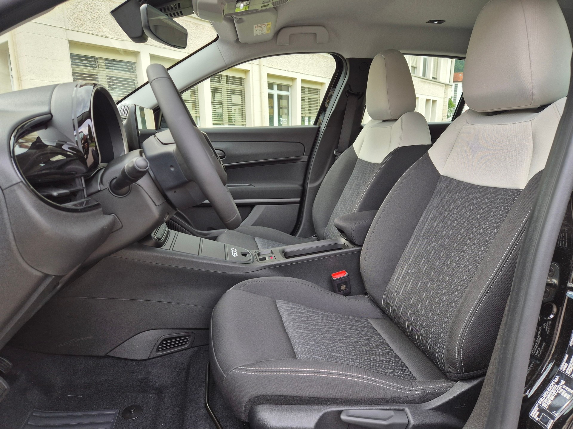 FIAT 600h Mild Hybrid Icon Swiss Edition-image-7