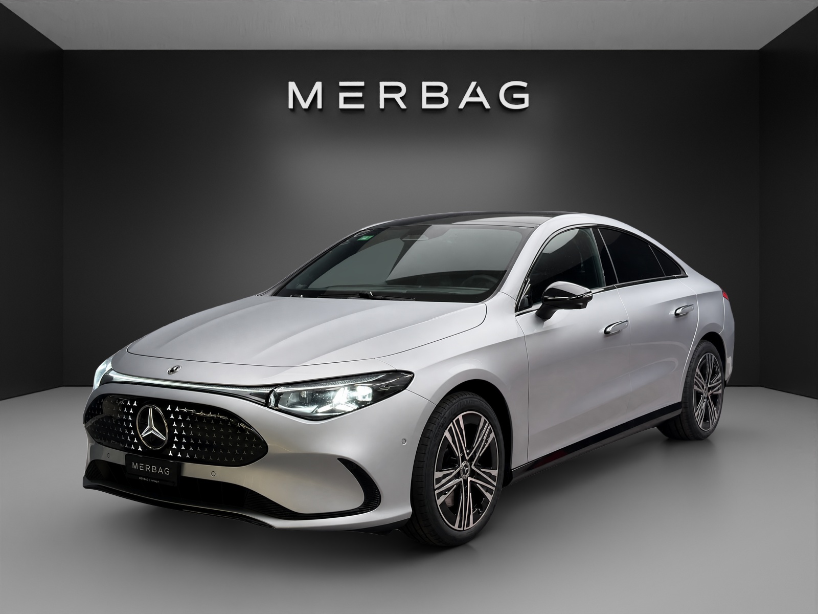 MERCEDES-BENZ CLA 350 4MATIC with EQ Technology