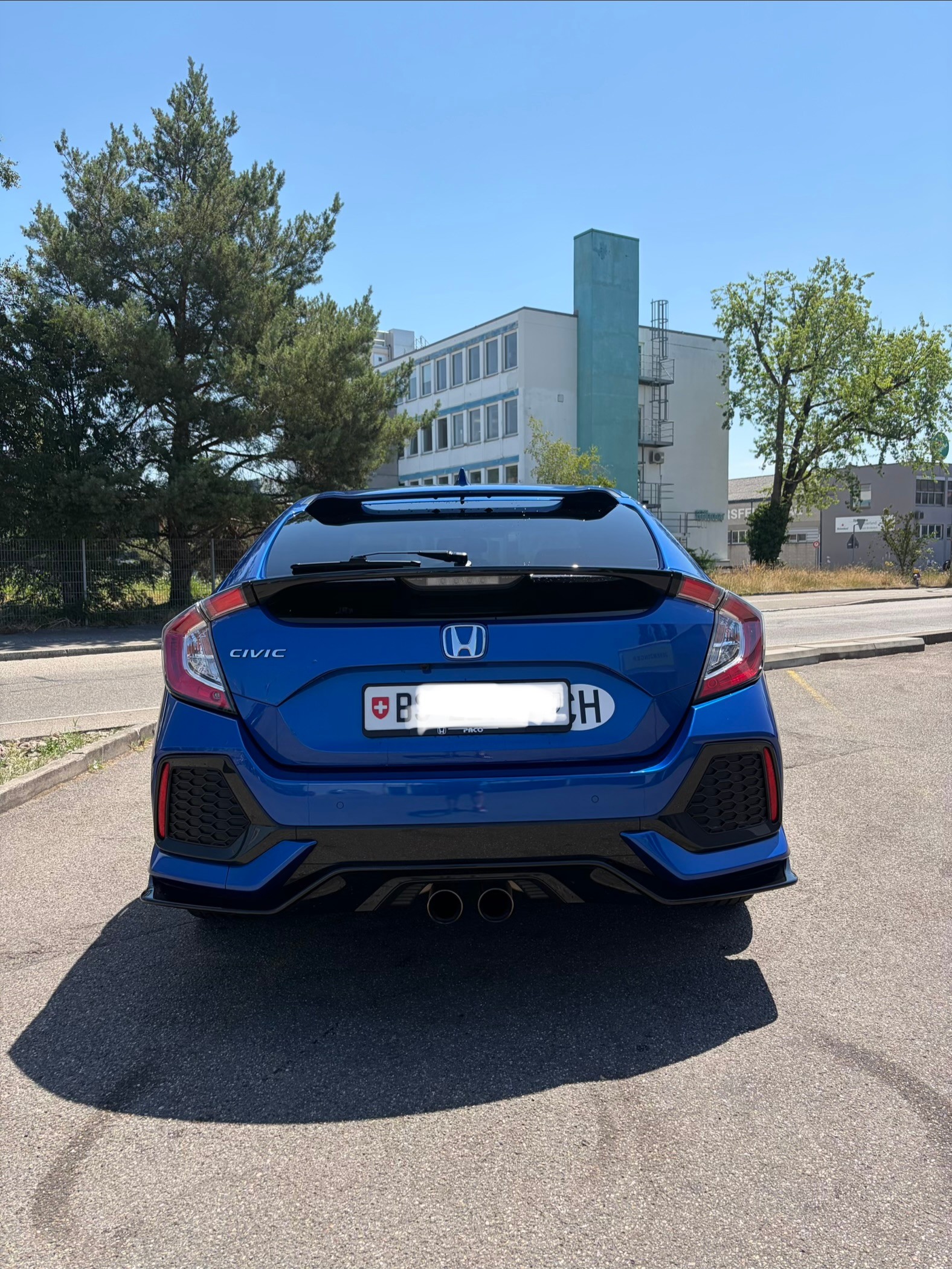 HONDA 1.5 VTEC Turbo Sport Plus-image-4