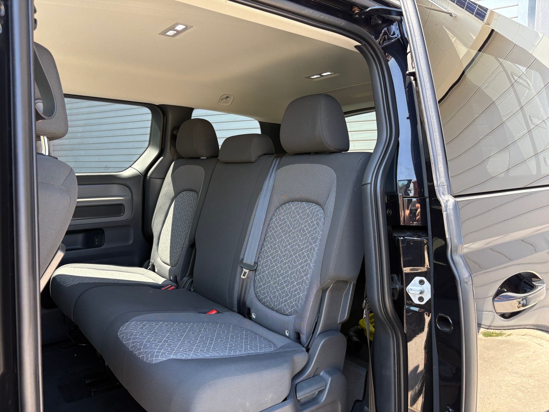 VW ID.Buzz NWB Pro-image-7