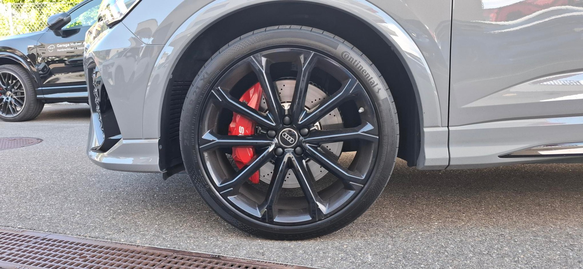 AUDI RS Q3 Sportback quattro S tronic-image-6