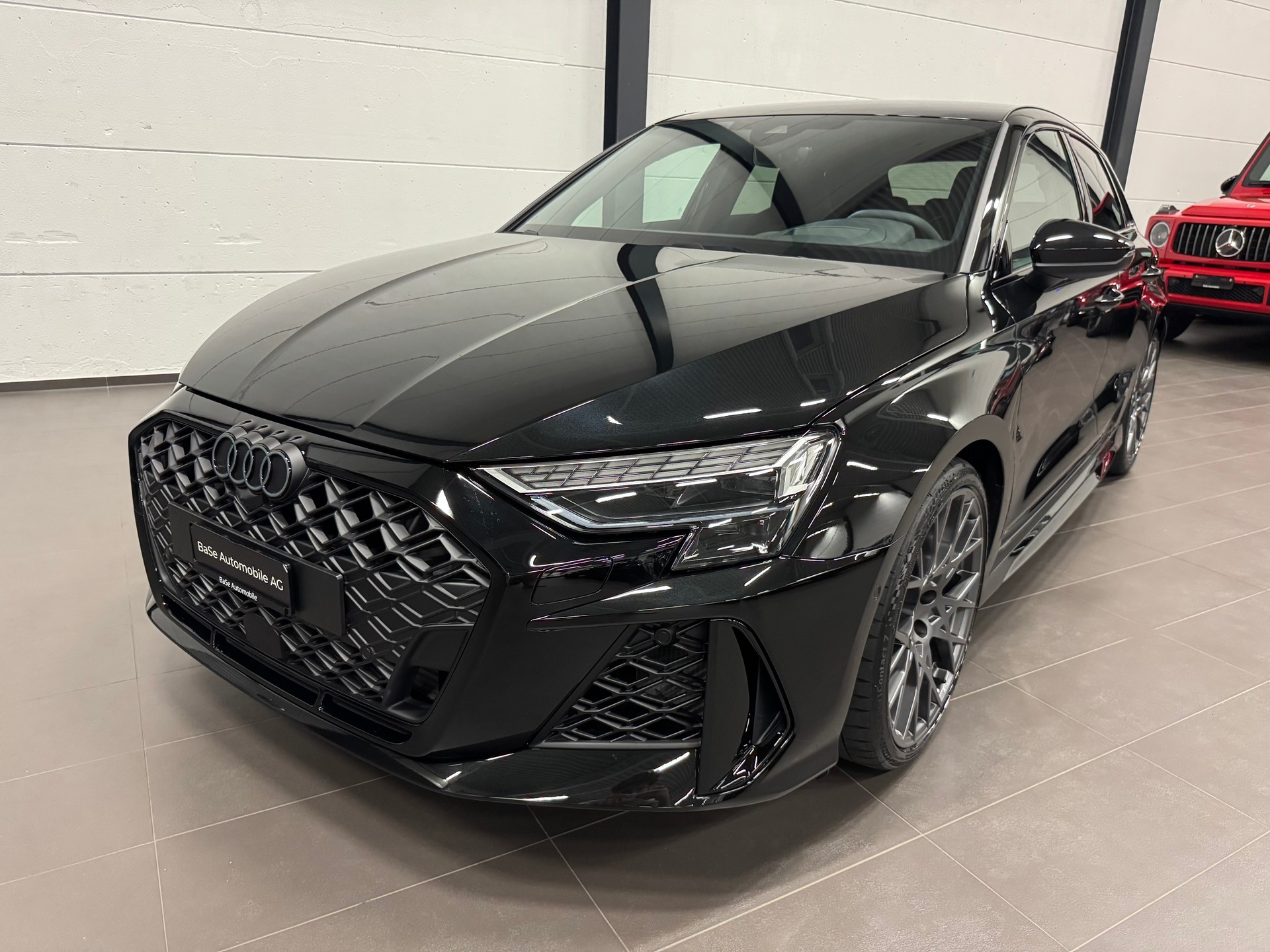 AUDI RS3 Sportback 2.5 TSI quattro S-tronic CH Fahrzeug-image-0