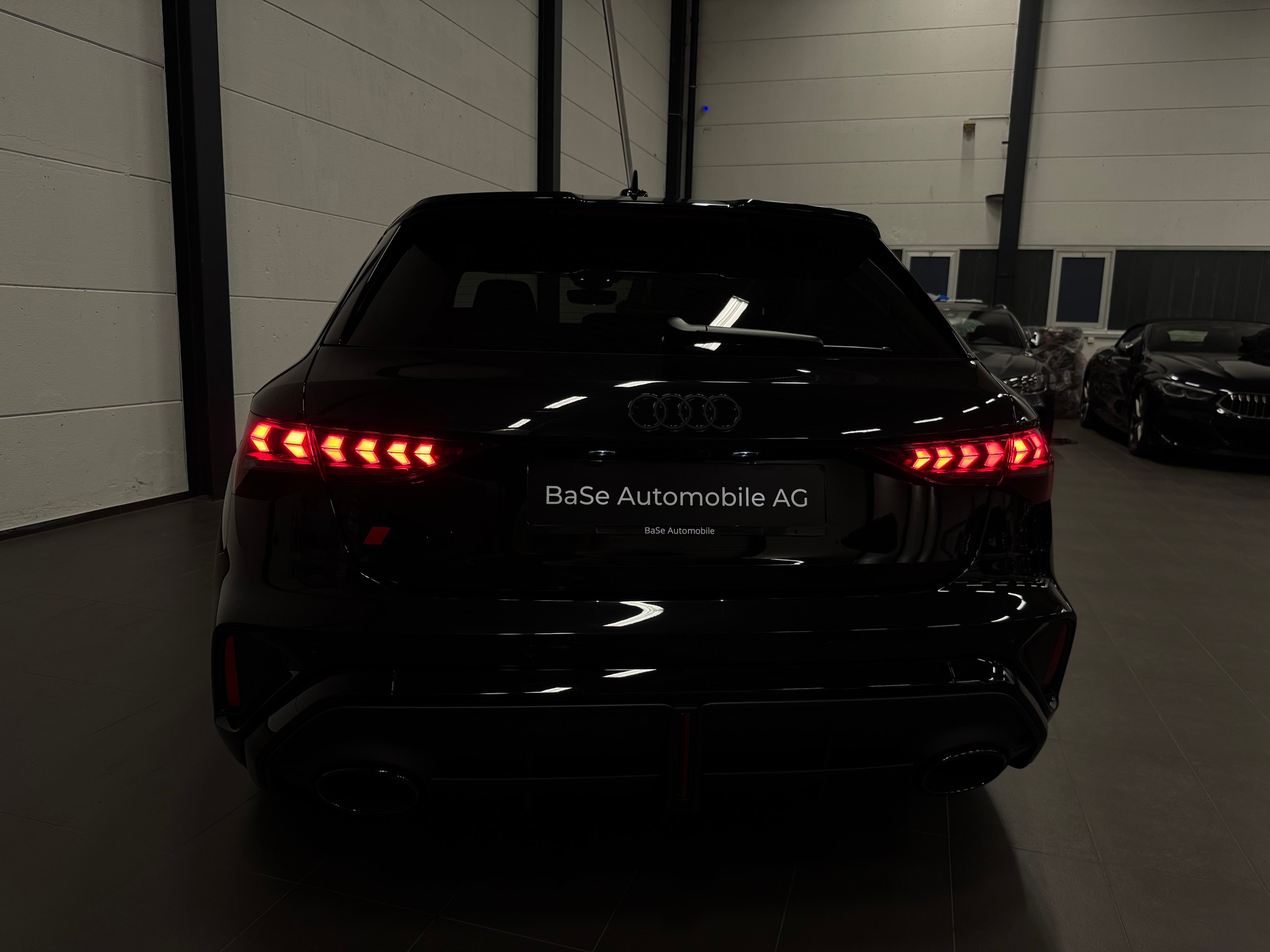 AUDI RS3 Sportback 2.5 TSI quattro S-tronic CH Fahrzeug-image-15