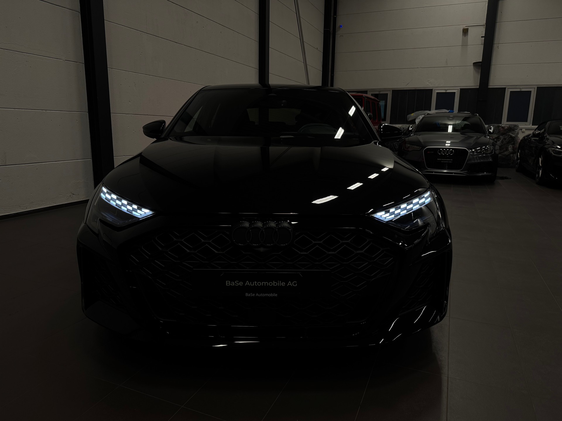 AUDI RS3 Sportback 2.5 TSI quattro S-tronic CH Fahrzeug-image-7