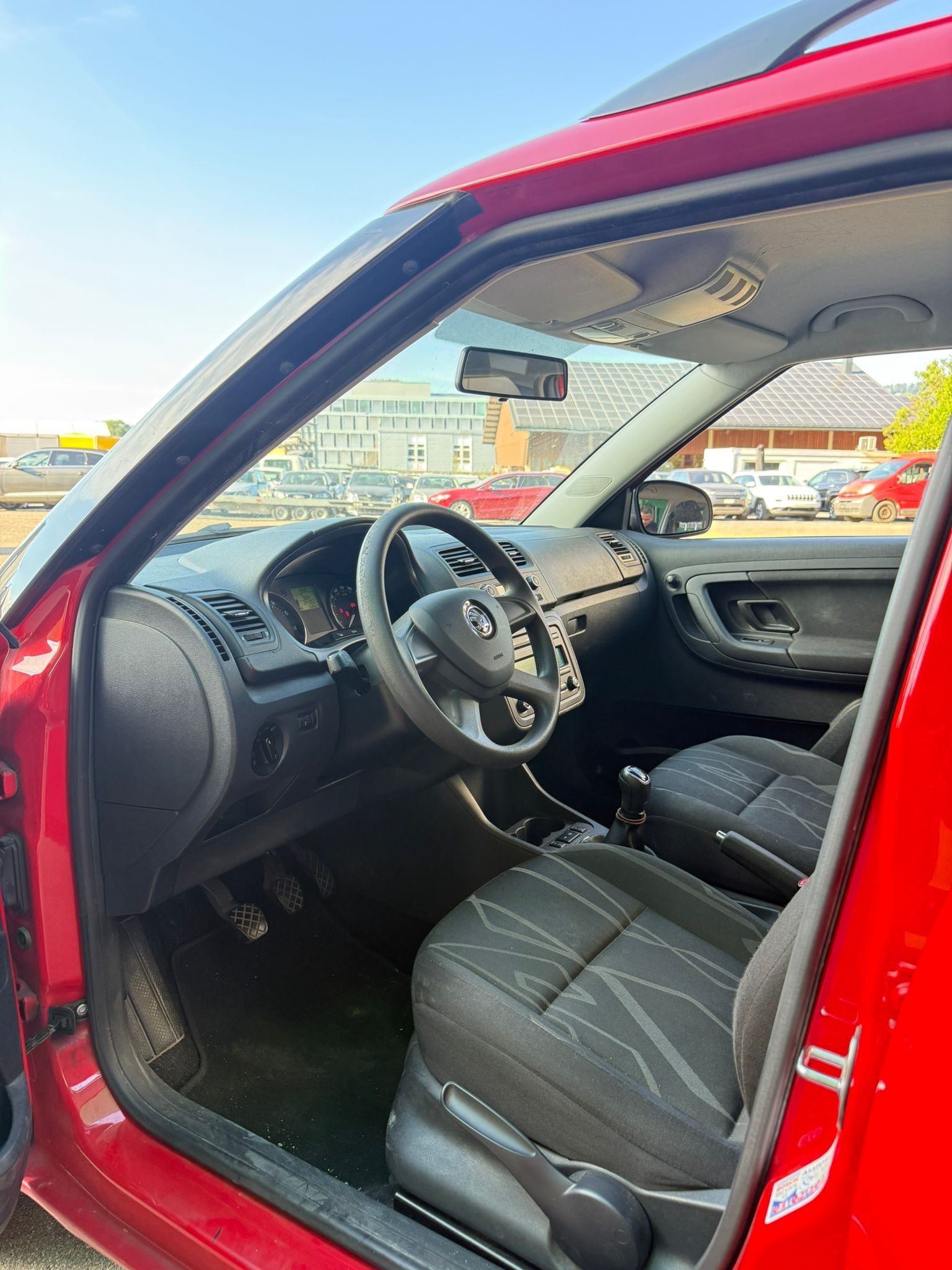 SKODA Fabia 1.2 TSI Elegance-image-7