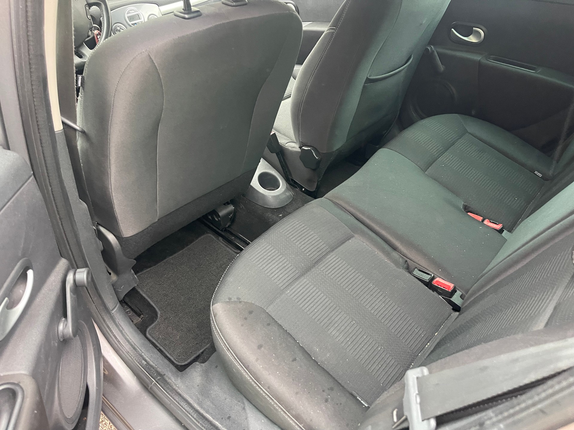 RENAULT Clio 1.2 16V Turbo Expression-image-6