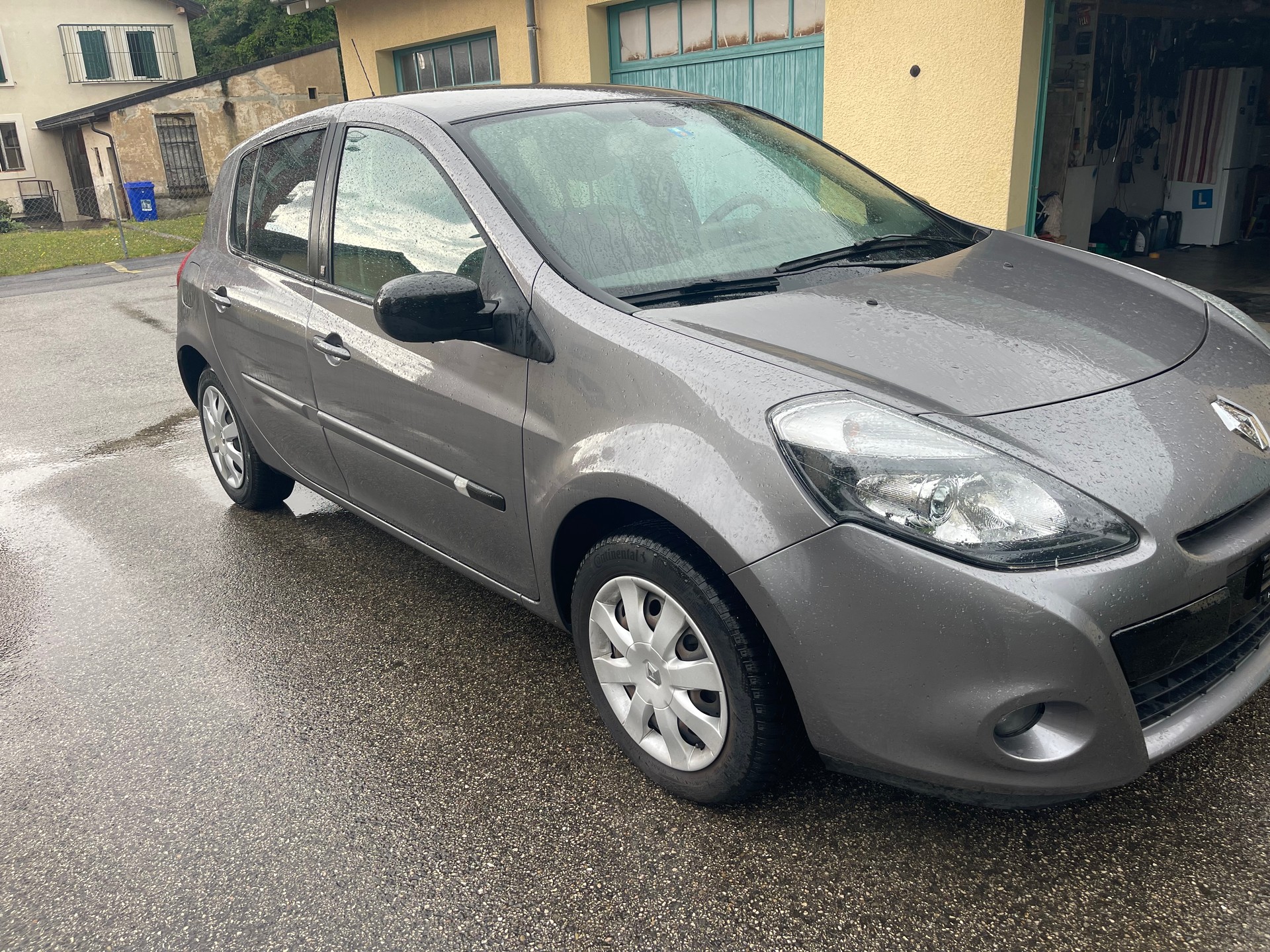 RENAULT Clio 1.2 16V Turbo Expression-image-0
