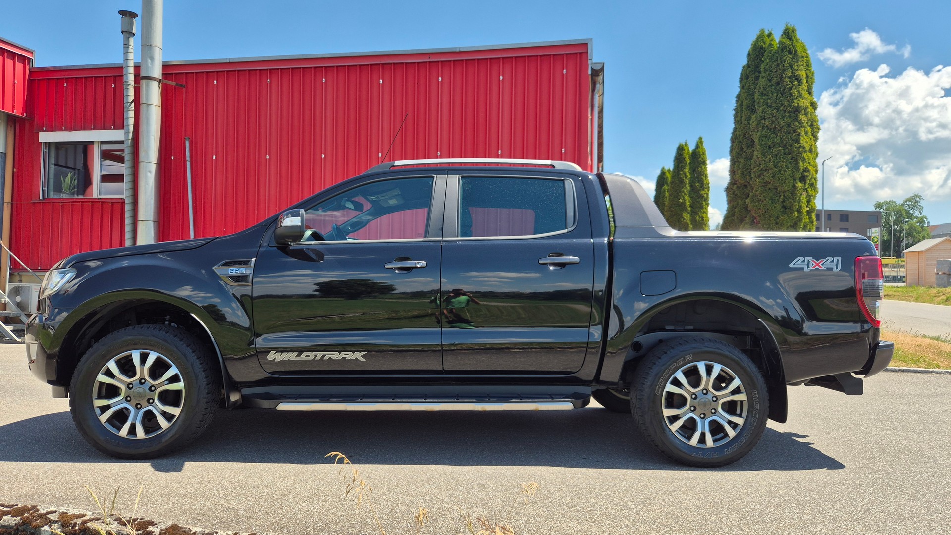 FORD Ranger Wildtrak 2.2 TDCi 4x4 A-image-1