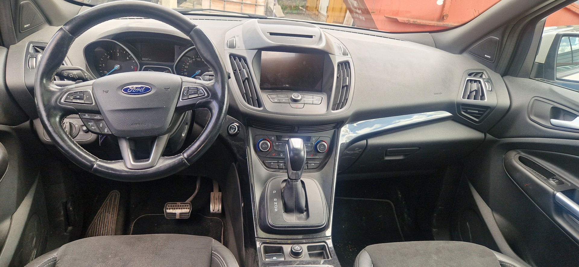 FORD Kuga 2.0 TDCi Titanium 4WD PowerShift-image-6