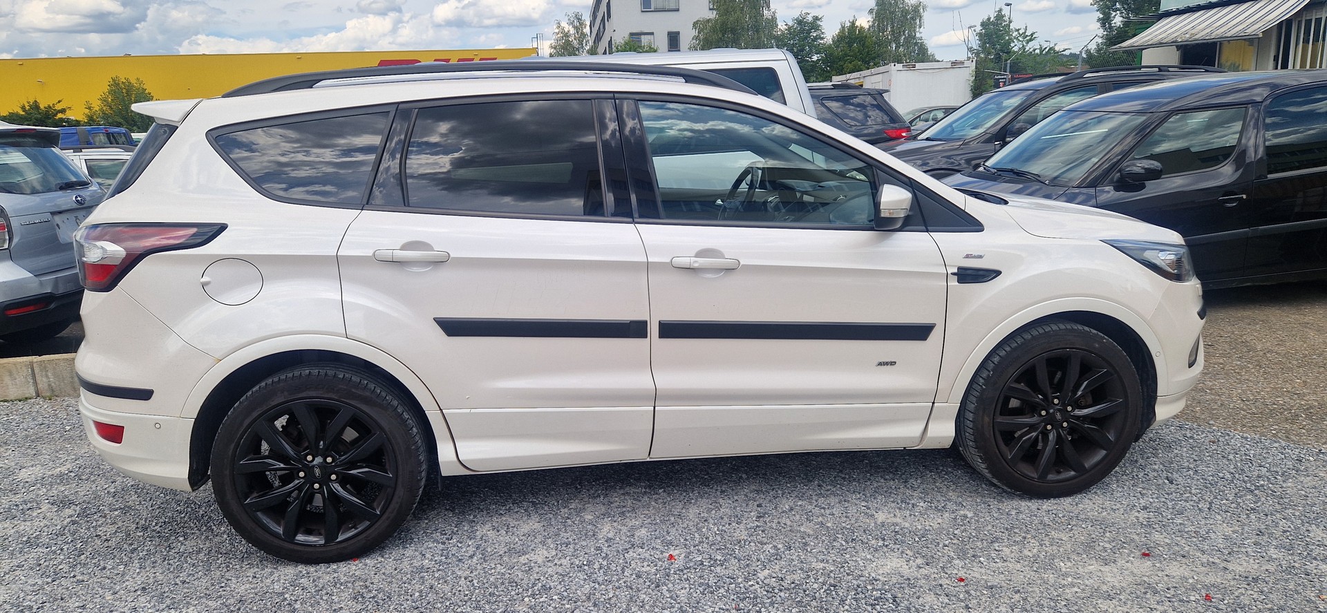 FORD Kuga 2.0 TDCi Titanium 4WD PowerShift-image-1