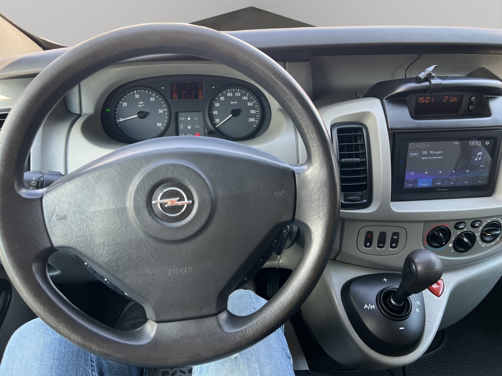 OPEL Vivaro Tour 2.5 CDTI 2.7t 8-Plätze-image-12
