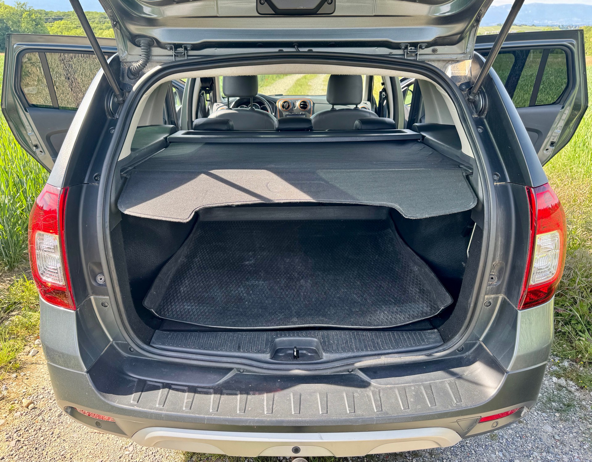 DACIA 0.9 TCe Stepway Unlimited S/S-image-3