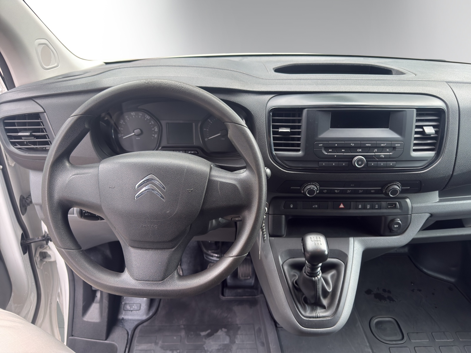 CITROEN Jumpy 1.5 BlueHDi 120 M Komfort-image-10