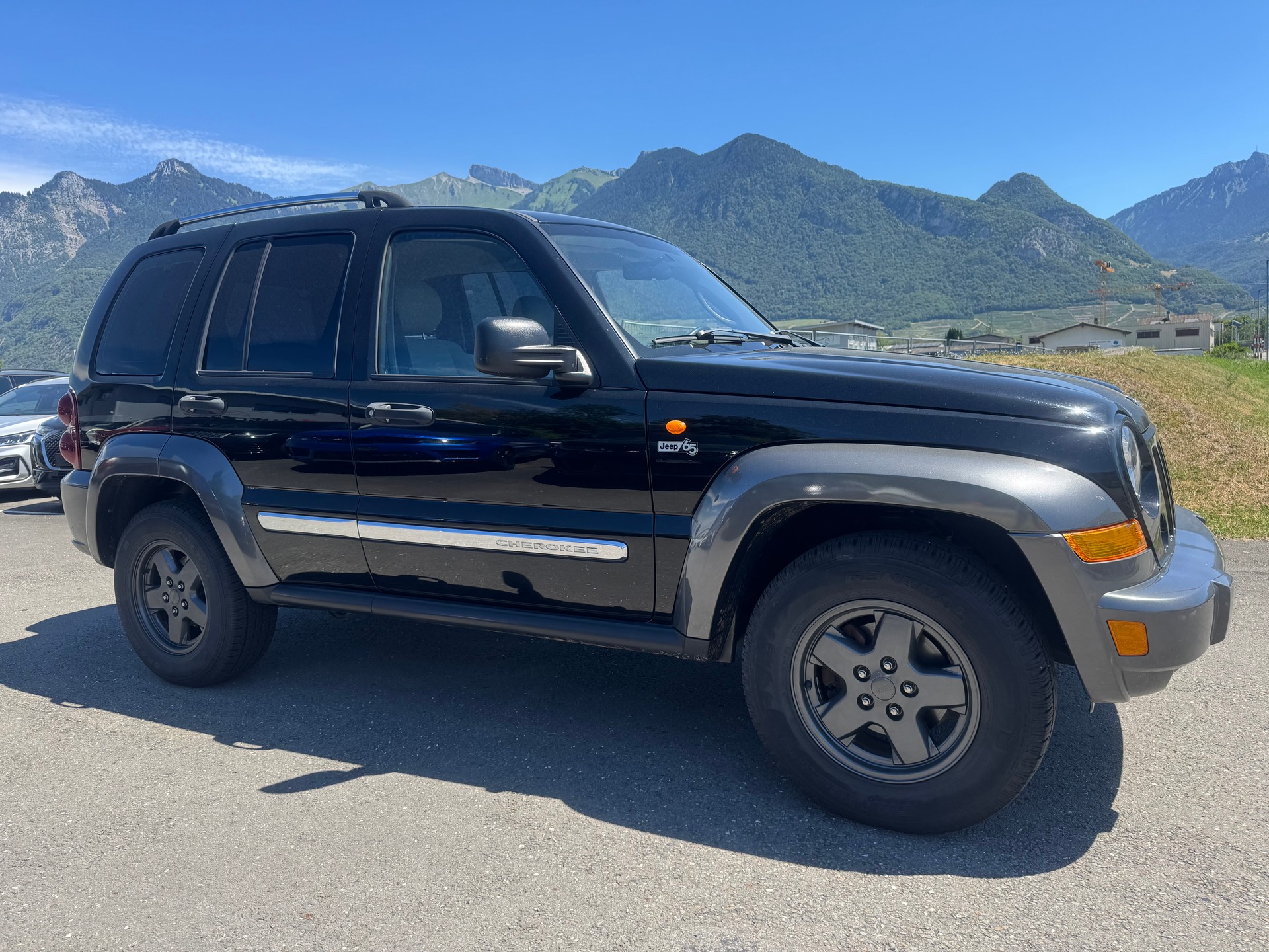 JEEP Cherokee 2.8 CRD Limited-image-4