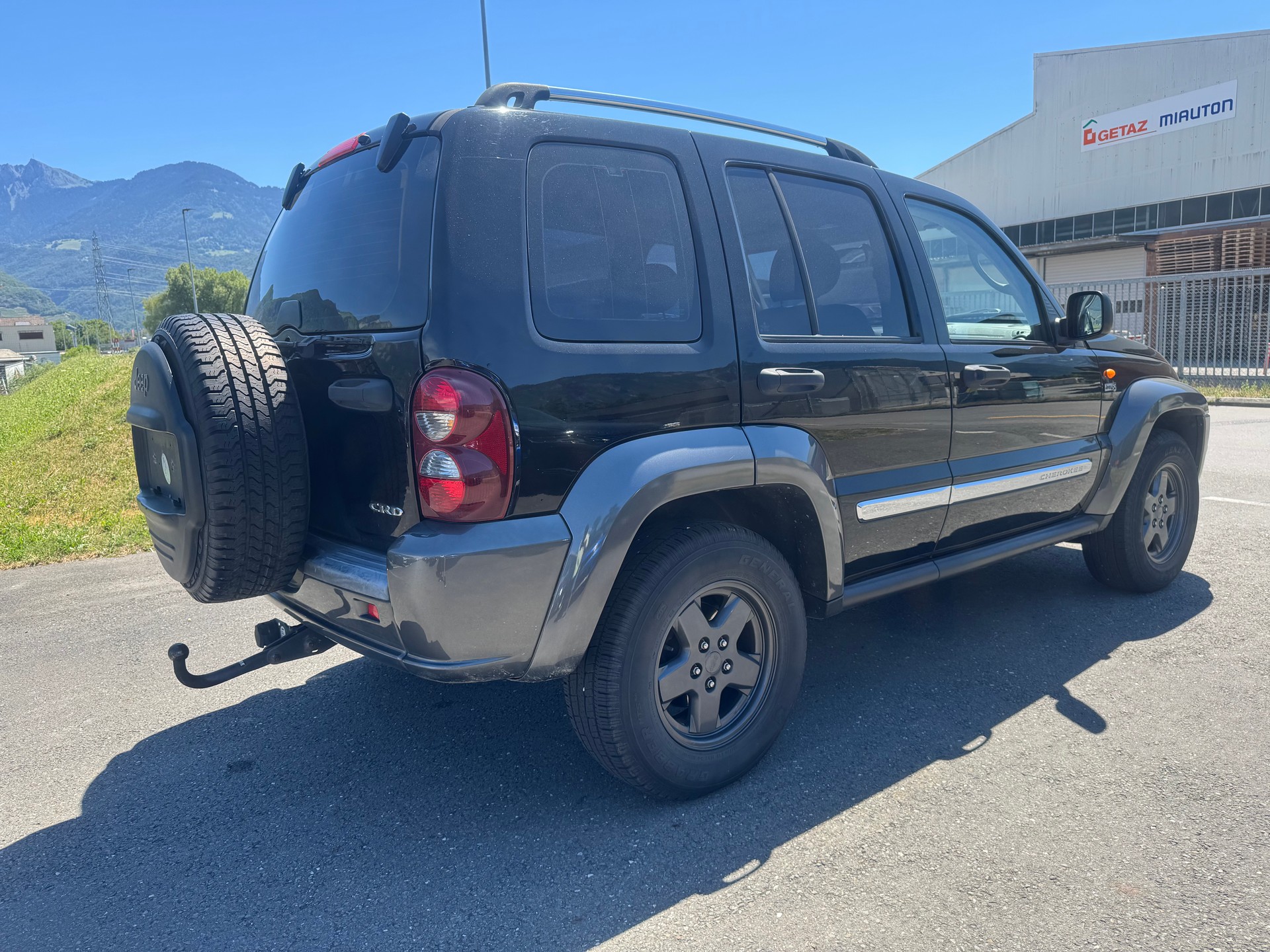 JEEP Cherokee 2.8 CRD Limited-image-5