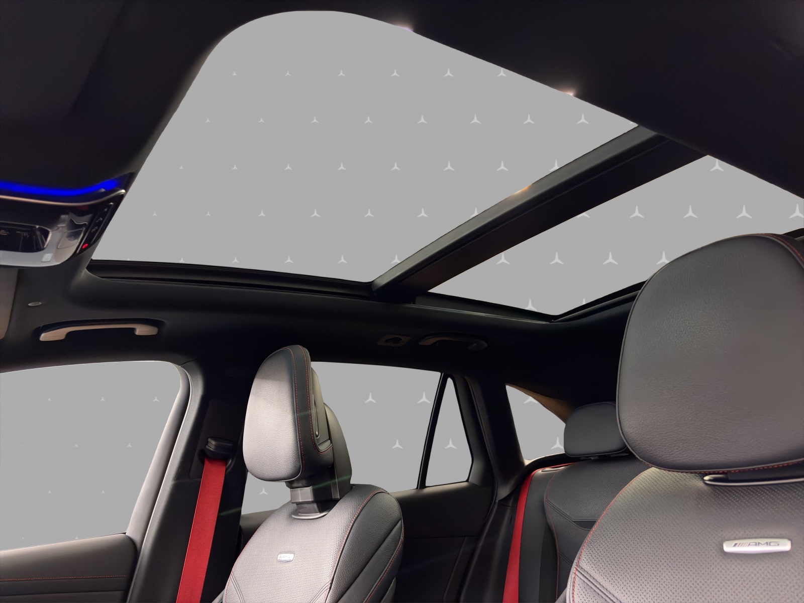 MERCEDES-BENZ GLC 43 4M - AMG / 360 Grad Kamera / Sondermodell / Night-Paket II / Soundsystem-image-8