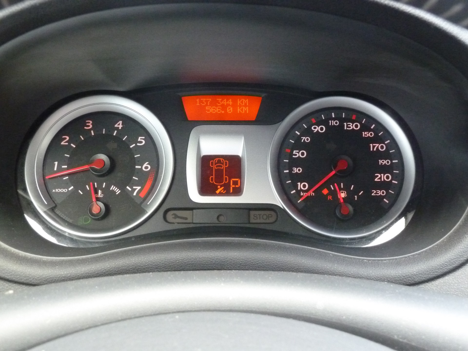 RENAULT Clio 1.6 16V Dynamique Automat-image-6