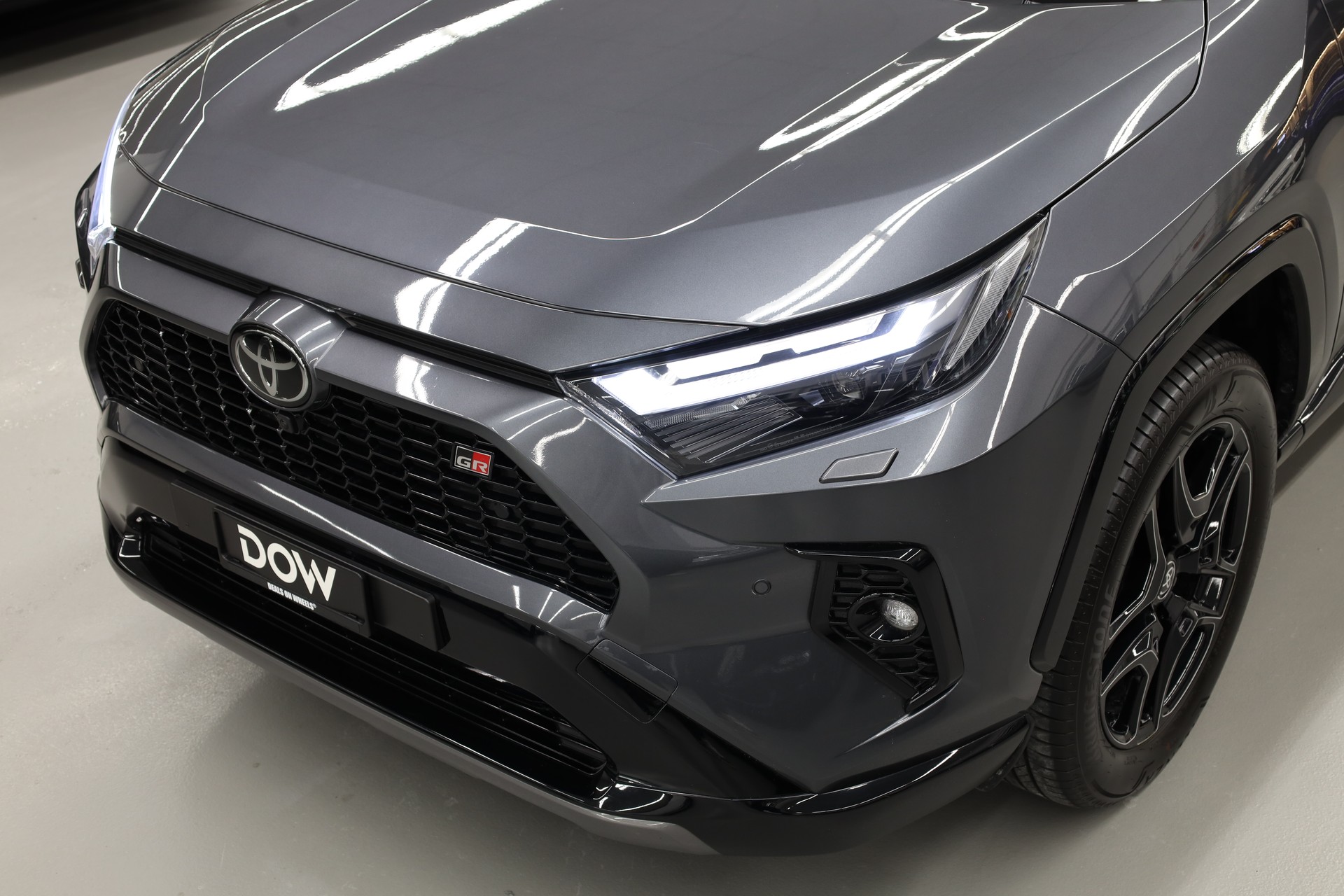 TOYOTA RAV-4 2.5 HEV GR Sport e-CVT 4WD-image-8
