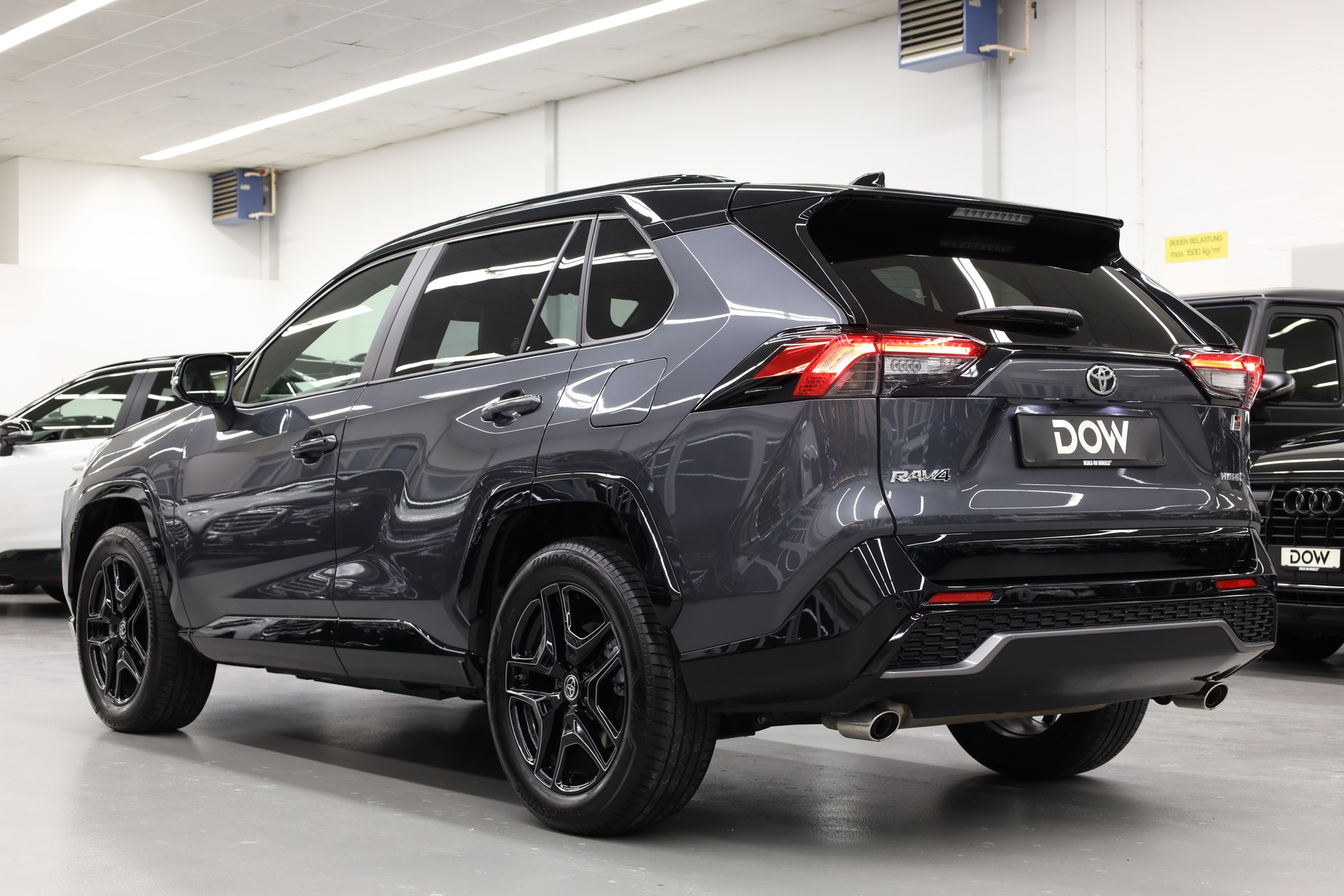TOYOTA RAV-4 2.5 HEV GR Sport e-CVT 4WD-image-3
