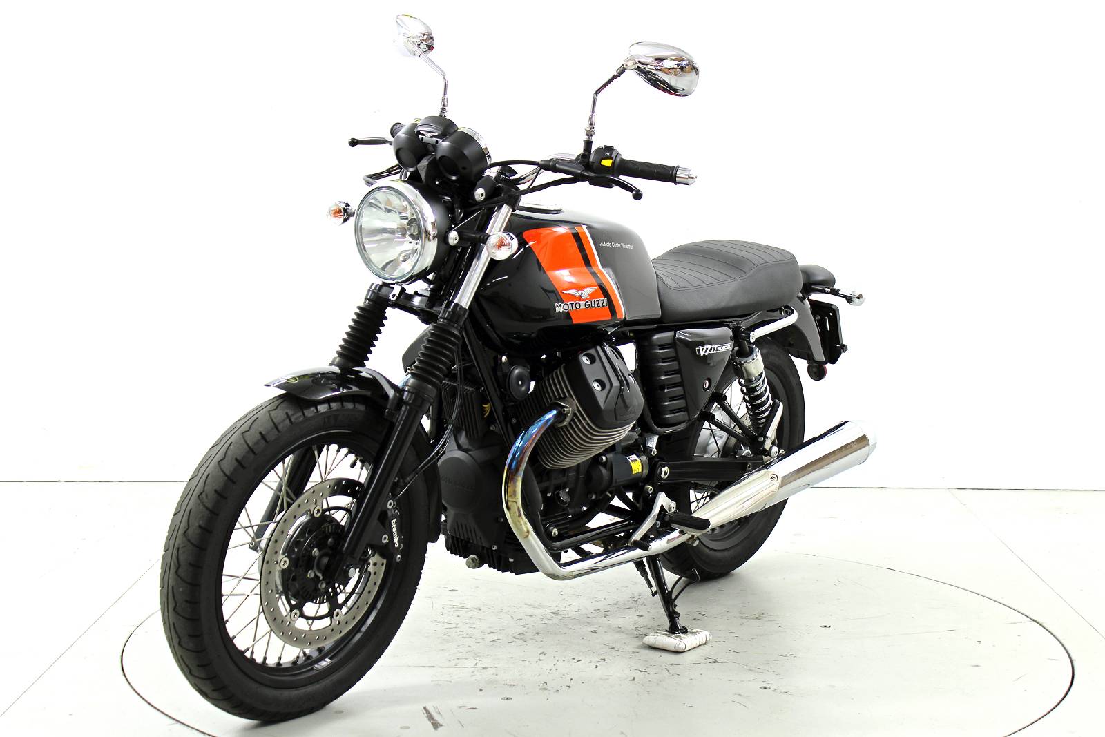 MOTO GUZZI V7 Special ABS-showroom-element-2