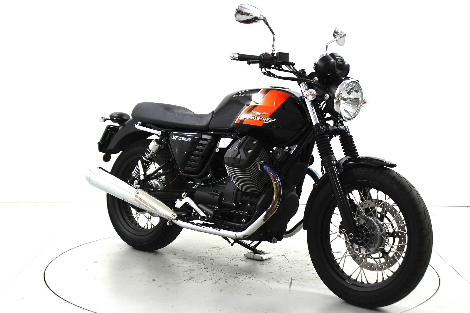 MOTO GUZZI V7 Special ABS-showroom-element-1