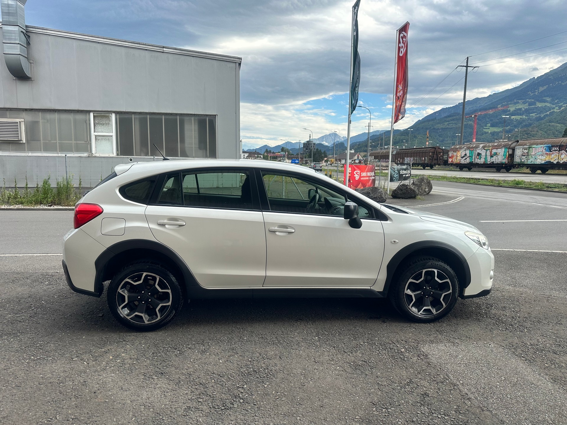 SUBARU XV 2.0D Swiss One AWD-image-8