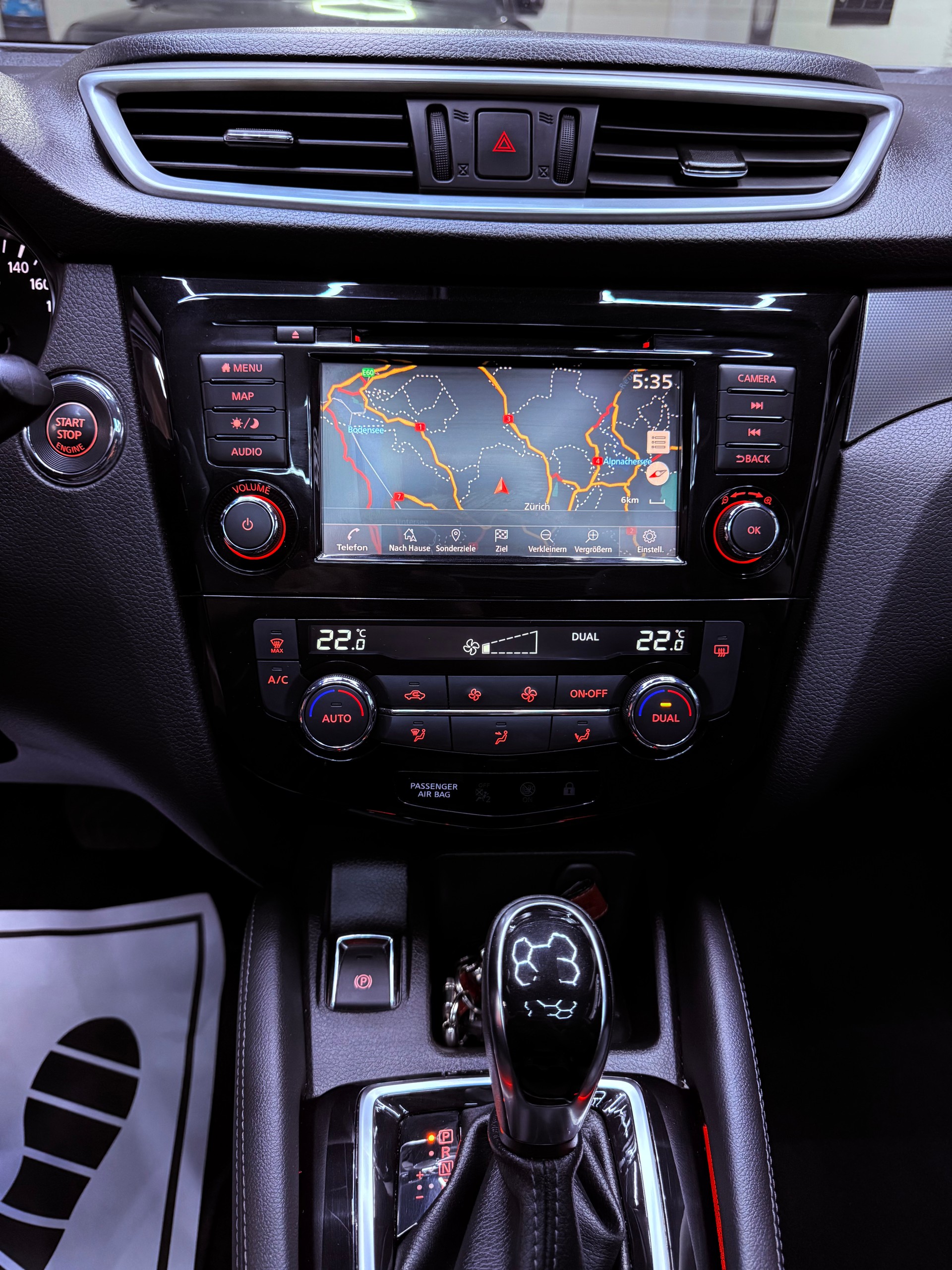 NISSAN Qashqai 1.7 dCi tekna+ Xtronic ALL-MODE 4x4-image-14